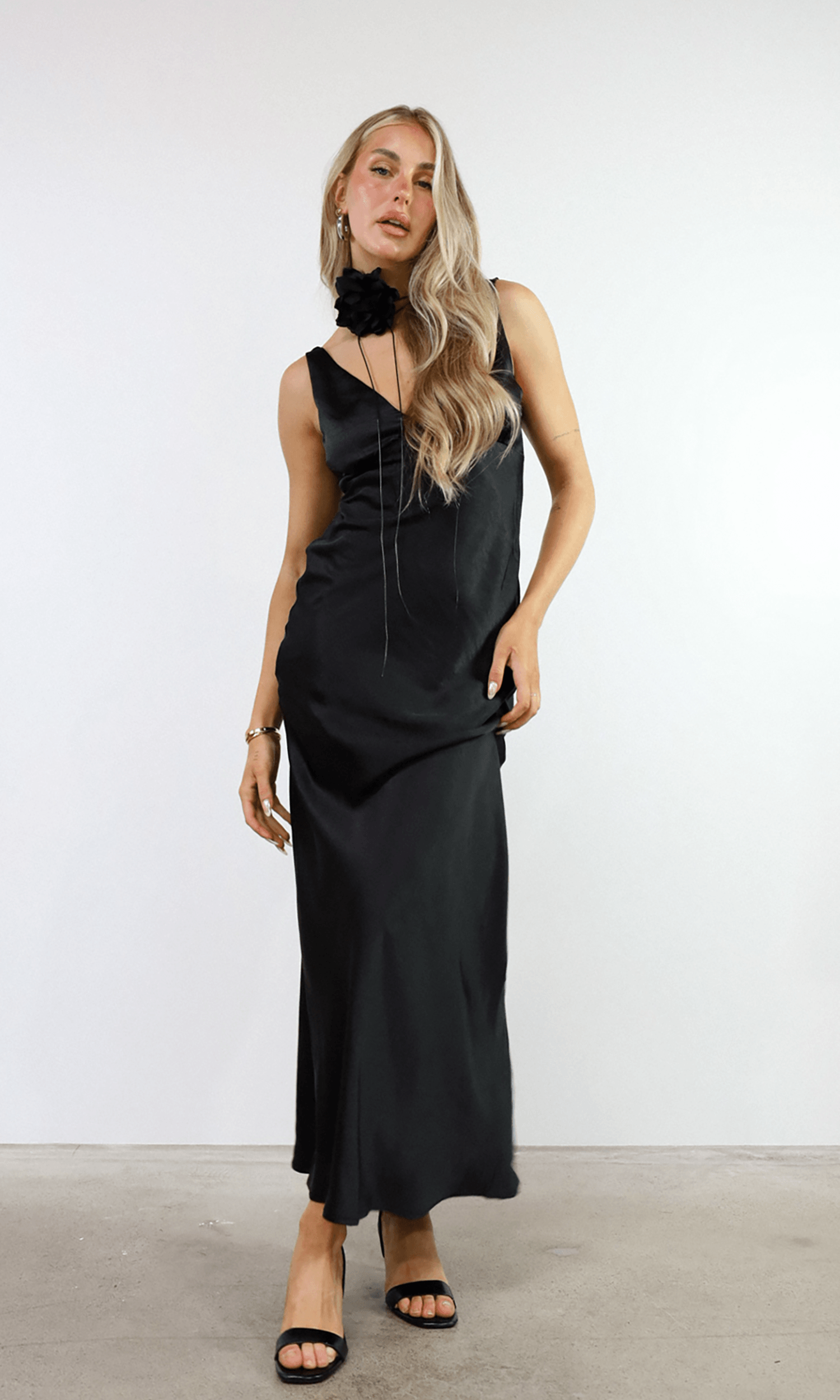 Guest List Maxi Dress - SHOPLUNAB