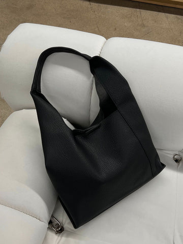 Traveler Leather Bag