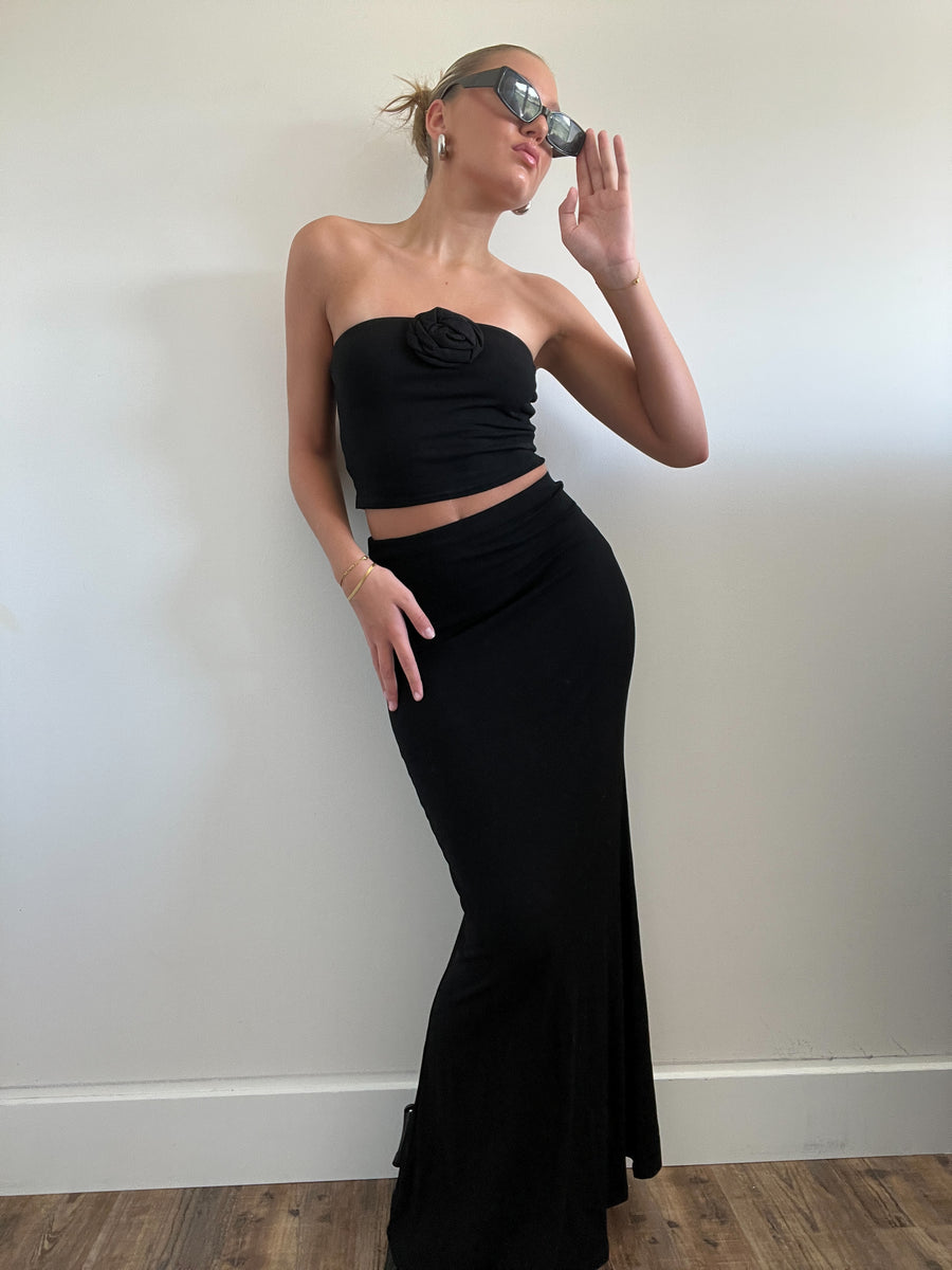 Bed Of Roses Tube Top