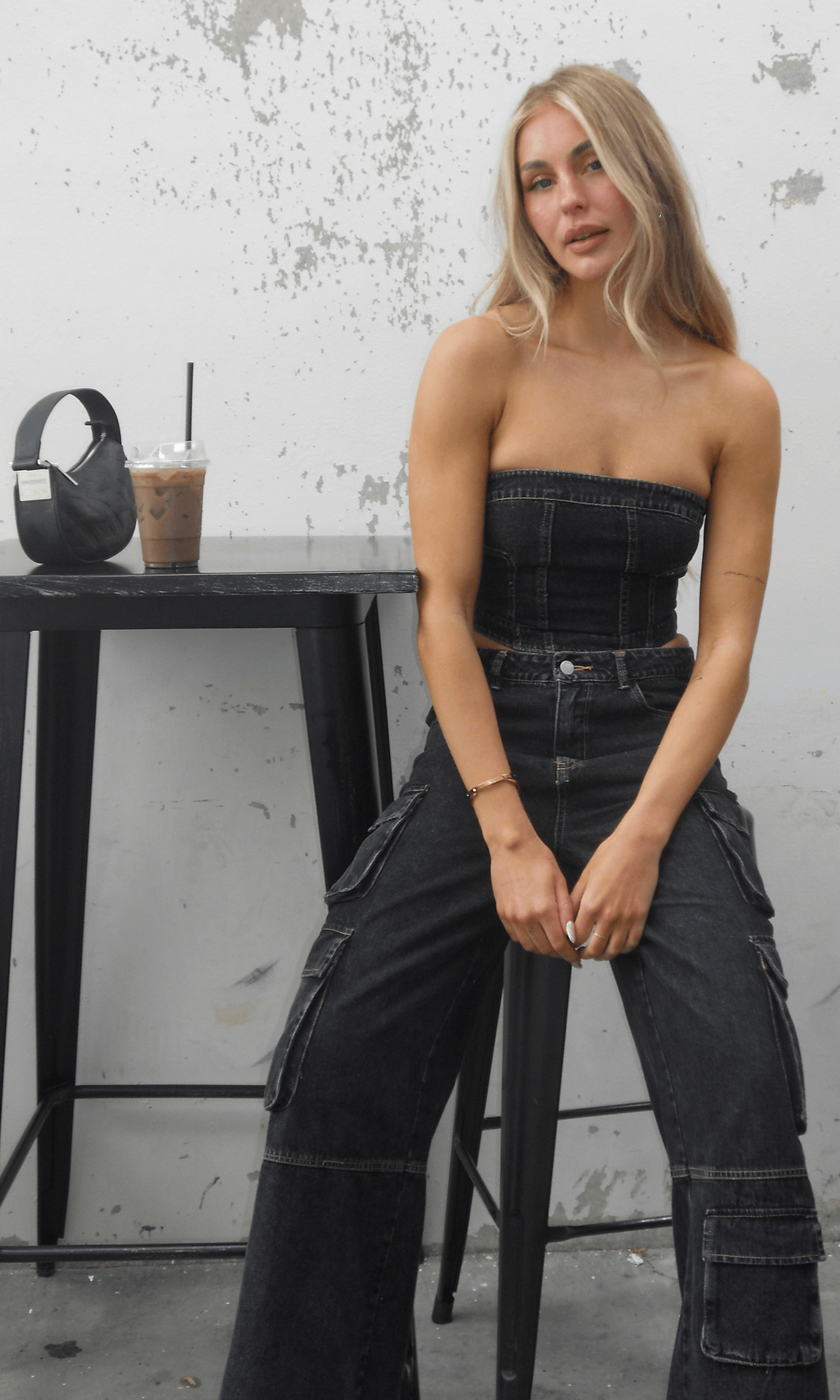 Hands Off Bustier - SHOPLUNAB