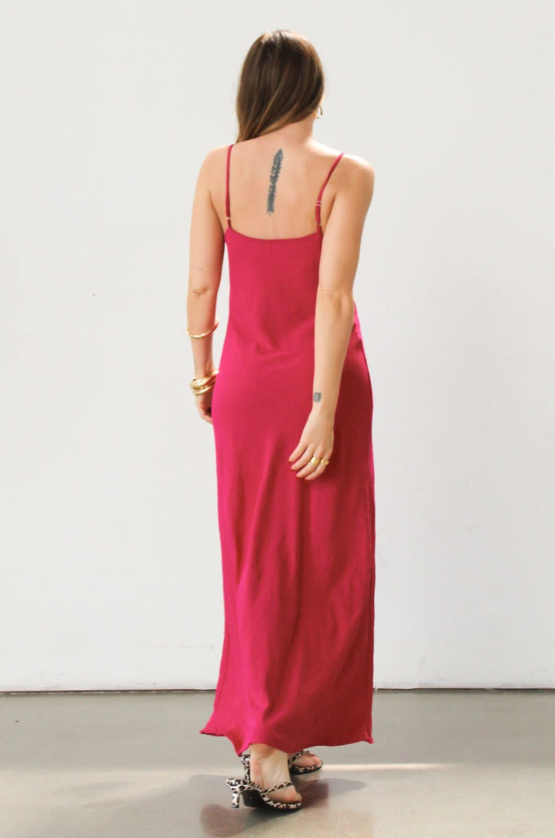 Knit maxi dress. Adjustable straps. Partially lined. Guest wedding dress. Pink dress. Magenta dress. Thin straps.