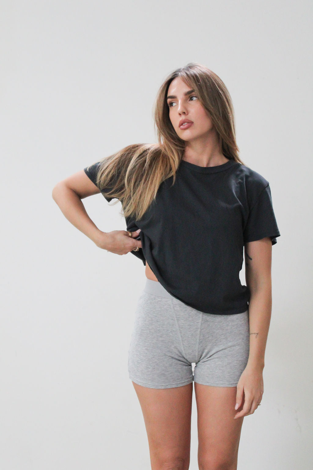 ABSOLUTELY ESSENTIAL WOVEN TOP