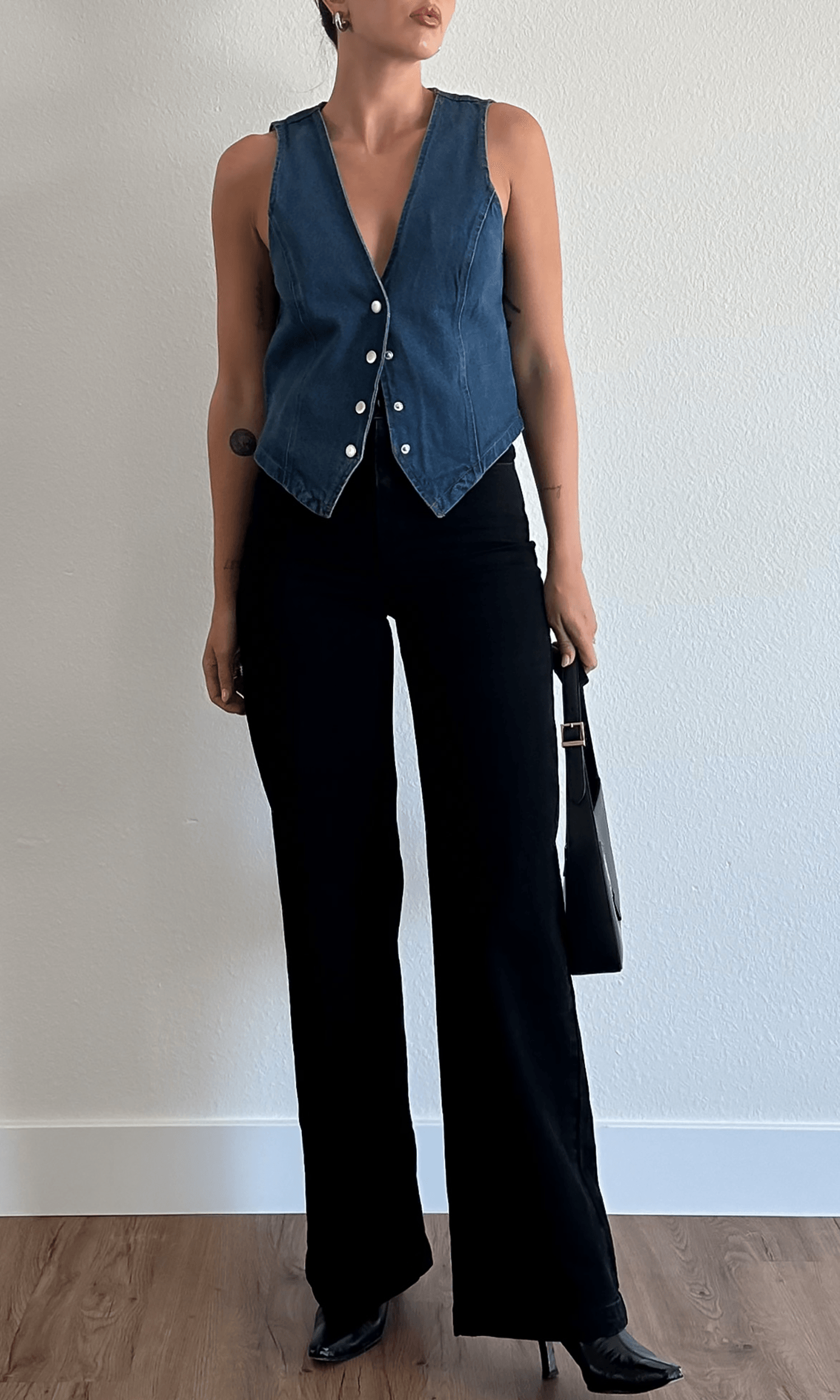 A 94 High &amp; Wide Jean by Abrand Jeans - SHOPLUNAB