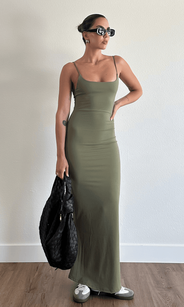 Feels Right Maxi Dress - SHOPLUNAB
