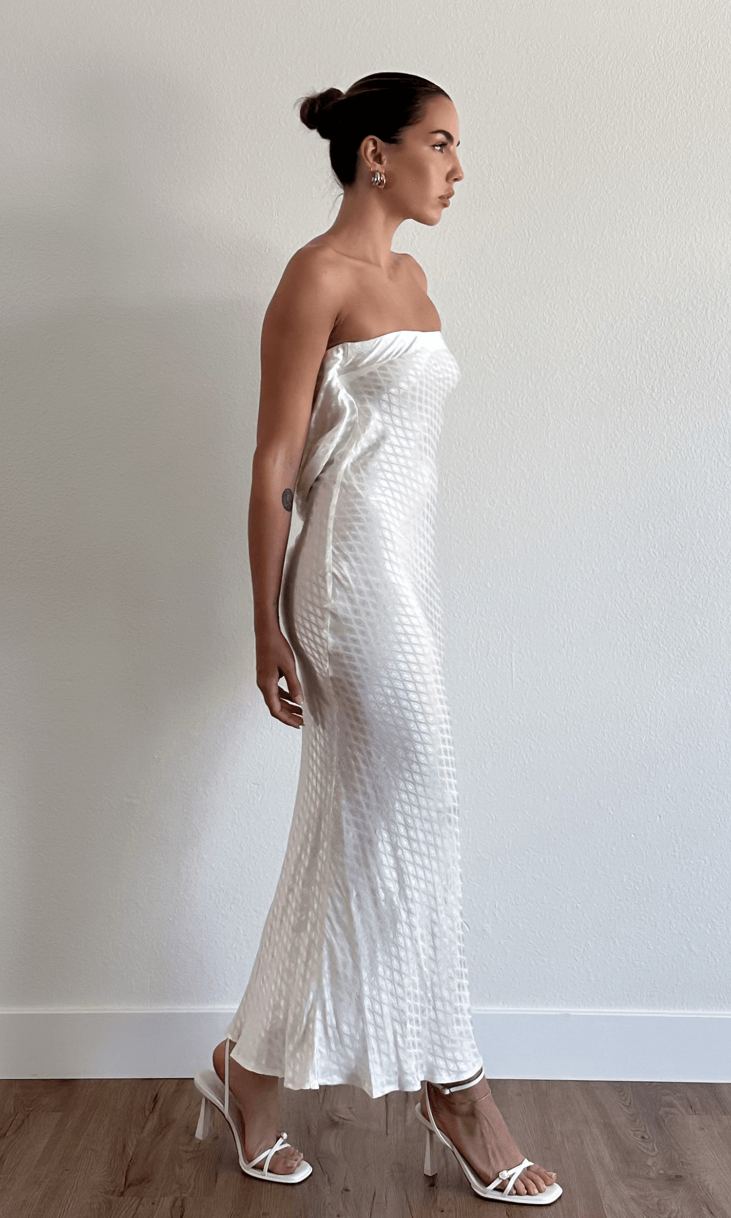 Slow Dance Maxi Dress - SHOPLUNAB