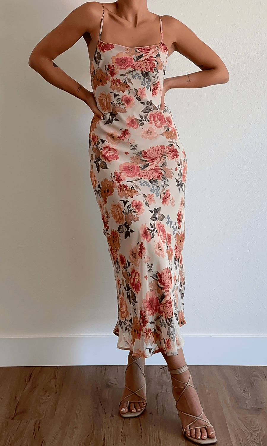 Garden Party Maxi Dress - SHOPLUNAB