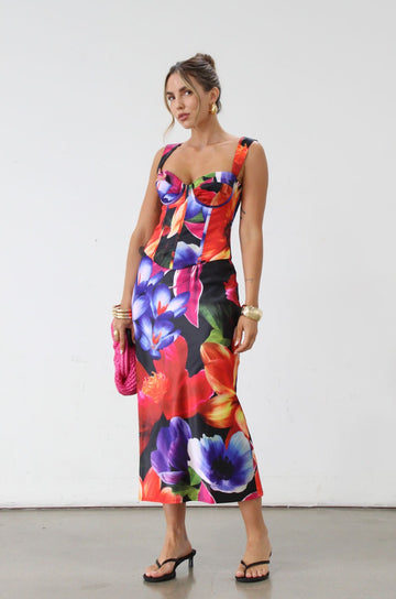 Printed satin midi skirt. Elastic waist. Unlined. floral dress set. floral midi skirt. floral busiter