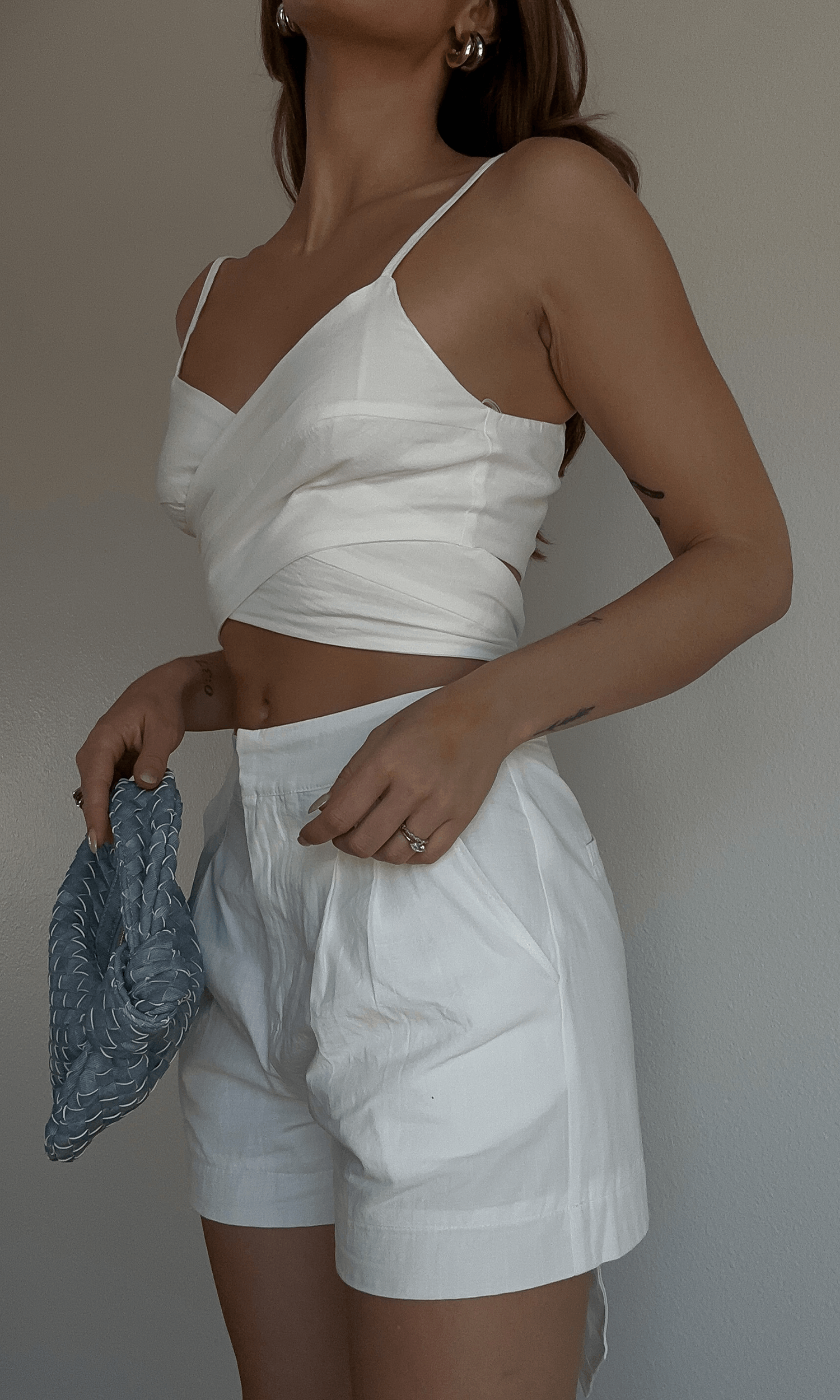 Just Enough Crop Top - SHOPLUNAB
