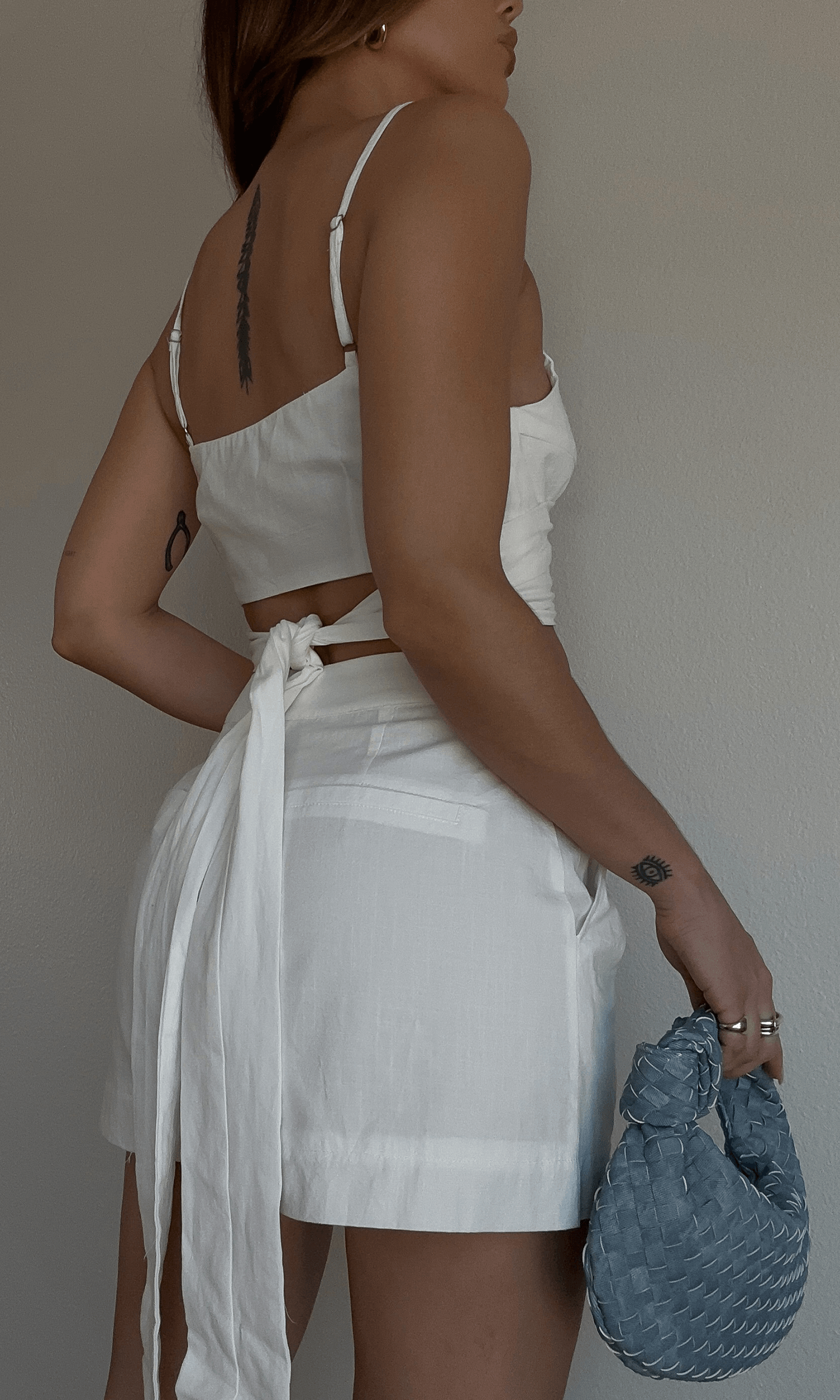 Just Enough Crop Top - SHOPLUNAB