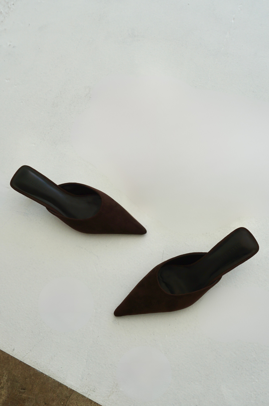 Modern mule
Low kicked-in stiletto heel
Closed pointed toe
Open heel counter
Easy slip on design
Synthetic upper, lining and outsole
Heel height 6.5cm
brown kitten heel
fall shoe
fall heel