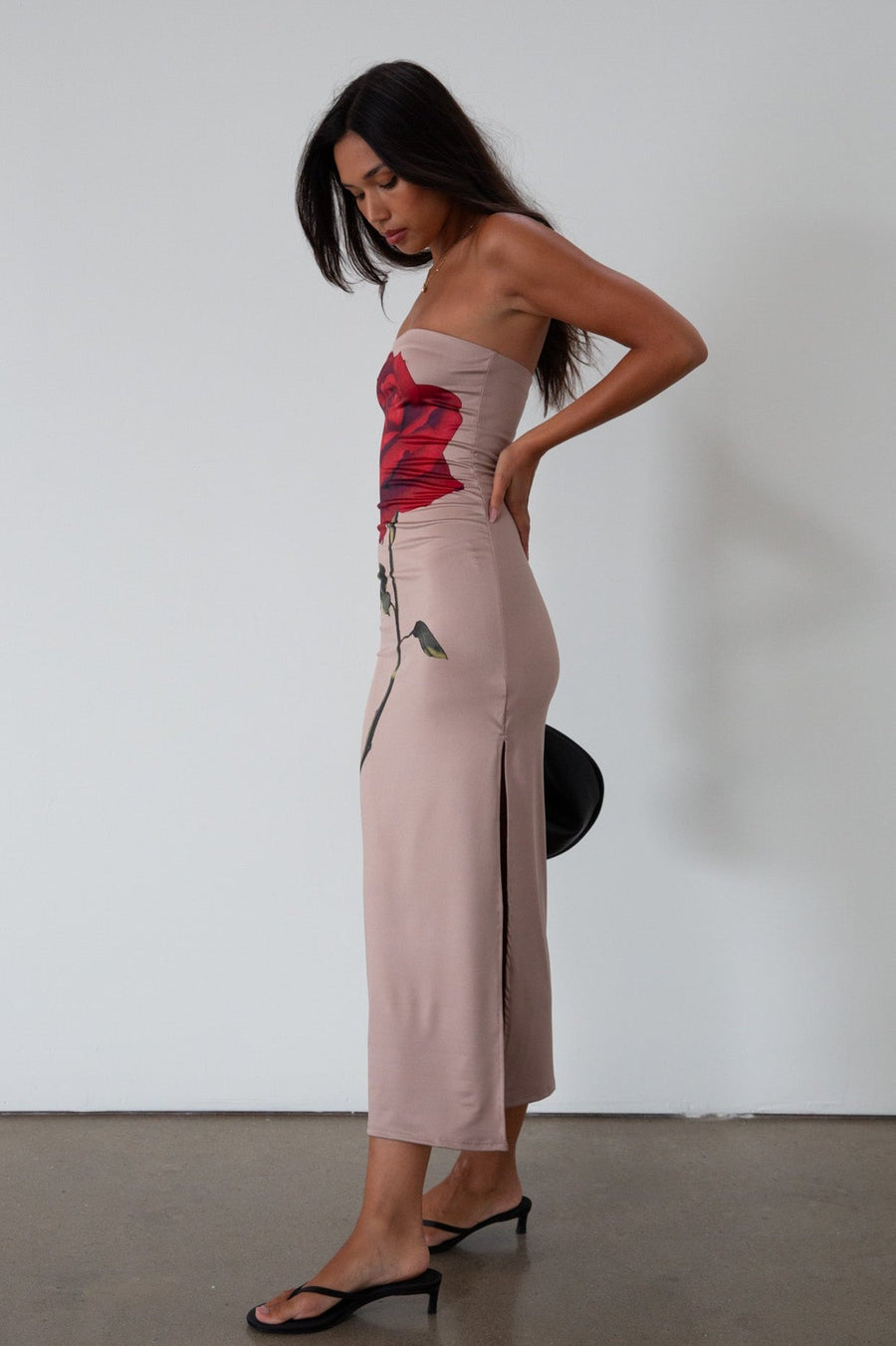Printed knit maxi dress. Strapless elastic neckline. Side slit. Unlined. rose maxi dress. rose mini dress. 