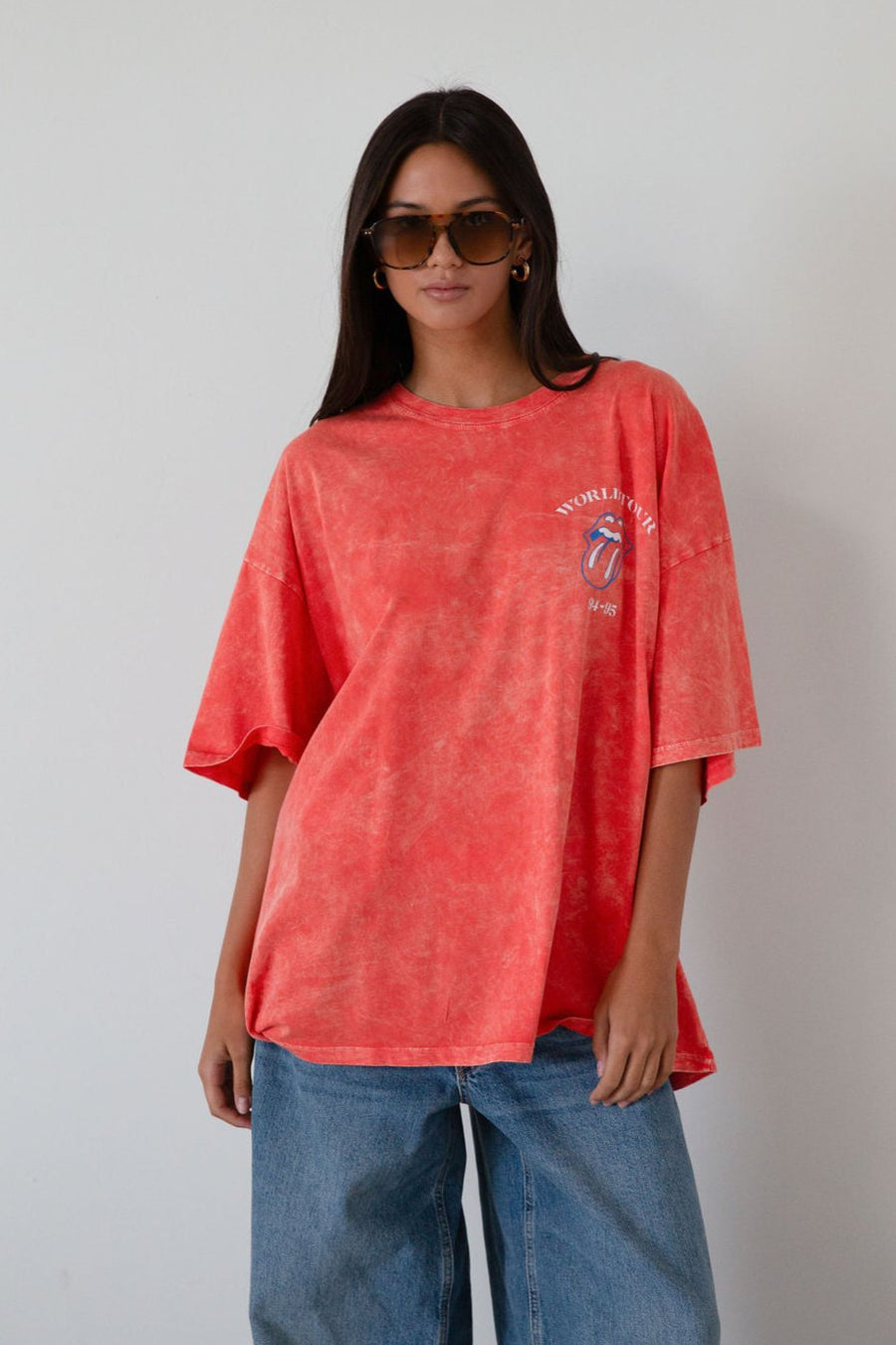 Graphic printed acid wash knit oversized tee. Crewneck. Short sleeves. rolling stones graphic tee