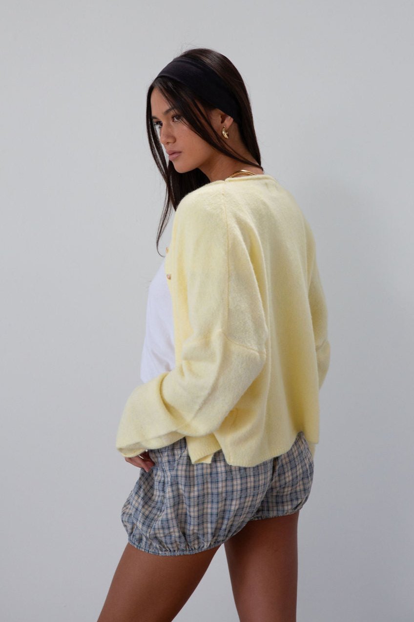 Plaid woven shorts. Elastic waist and leg openings. Unlined. bloomers. blue plaid bloomer shorts. fall transition outfit