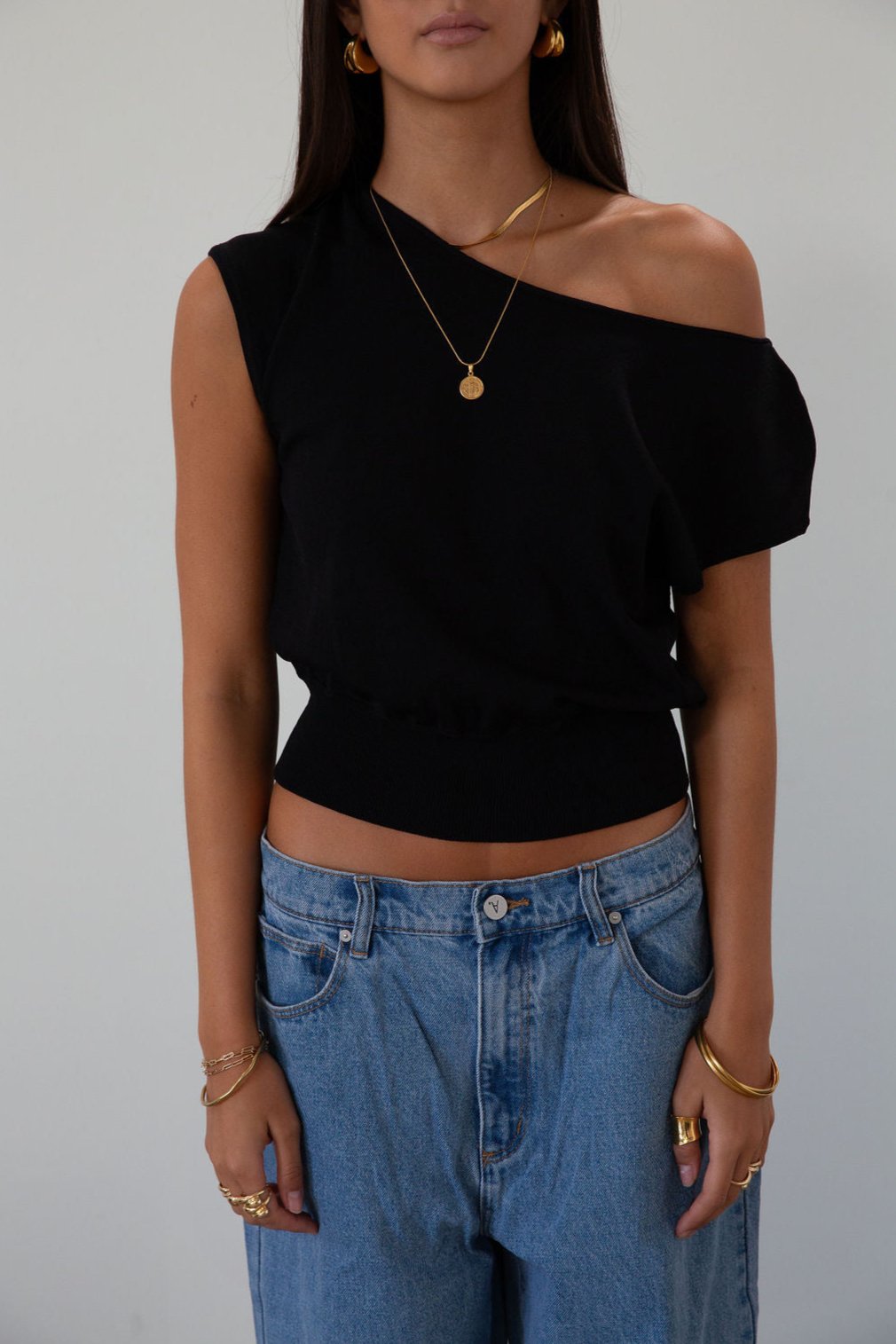 Ribbed knit crop top. Cap sleeves. Banded hem. Unlined. black going out top. cute black top. fall outfit
