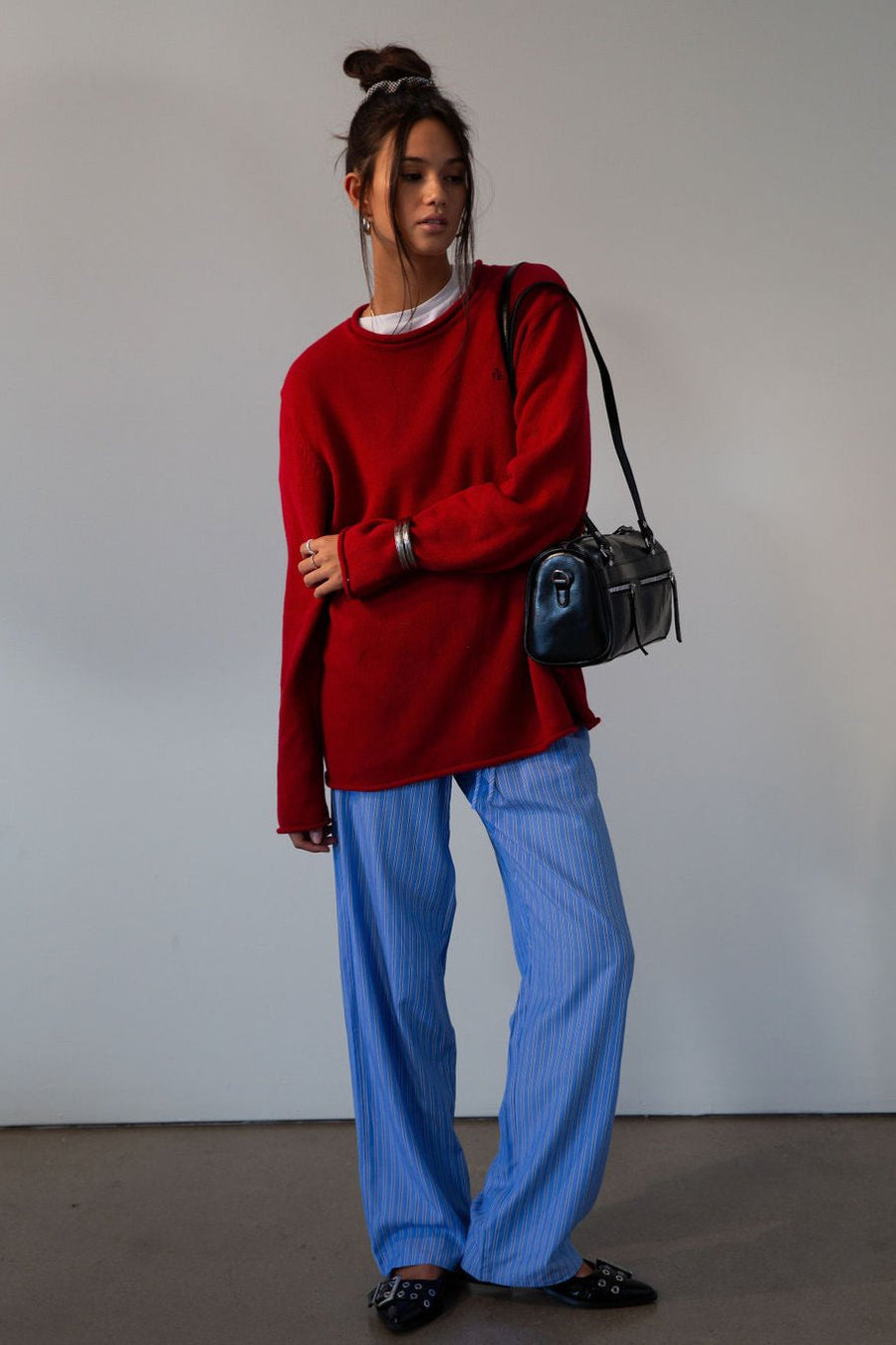 Striped woven pants. Elastic waistband with drawstring closure. Side pockets. Unlined. blue boxer pants. fall outfit. cute loungewear. 