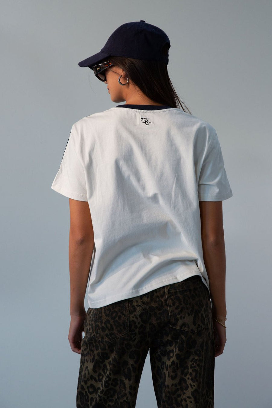 Knit tee. Crewneck. Striped short sleeves. Unlined. basic tee. white basic tee. fall outfit. 