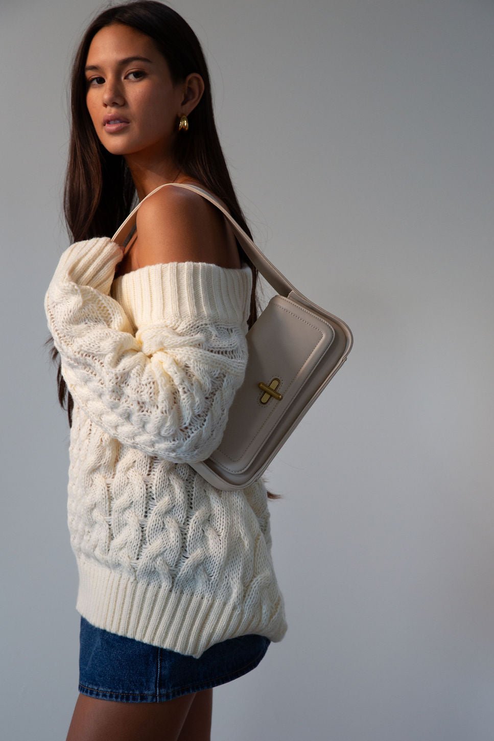 Cable knit sweater. V-neckline. Unlined/sheer. cream sweater. fall outfit.