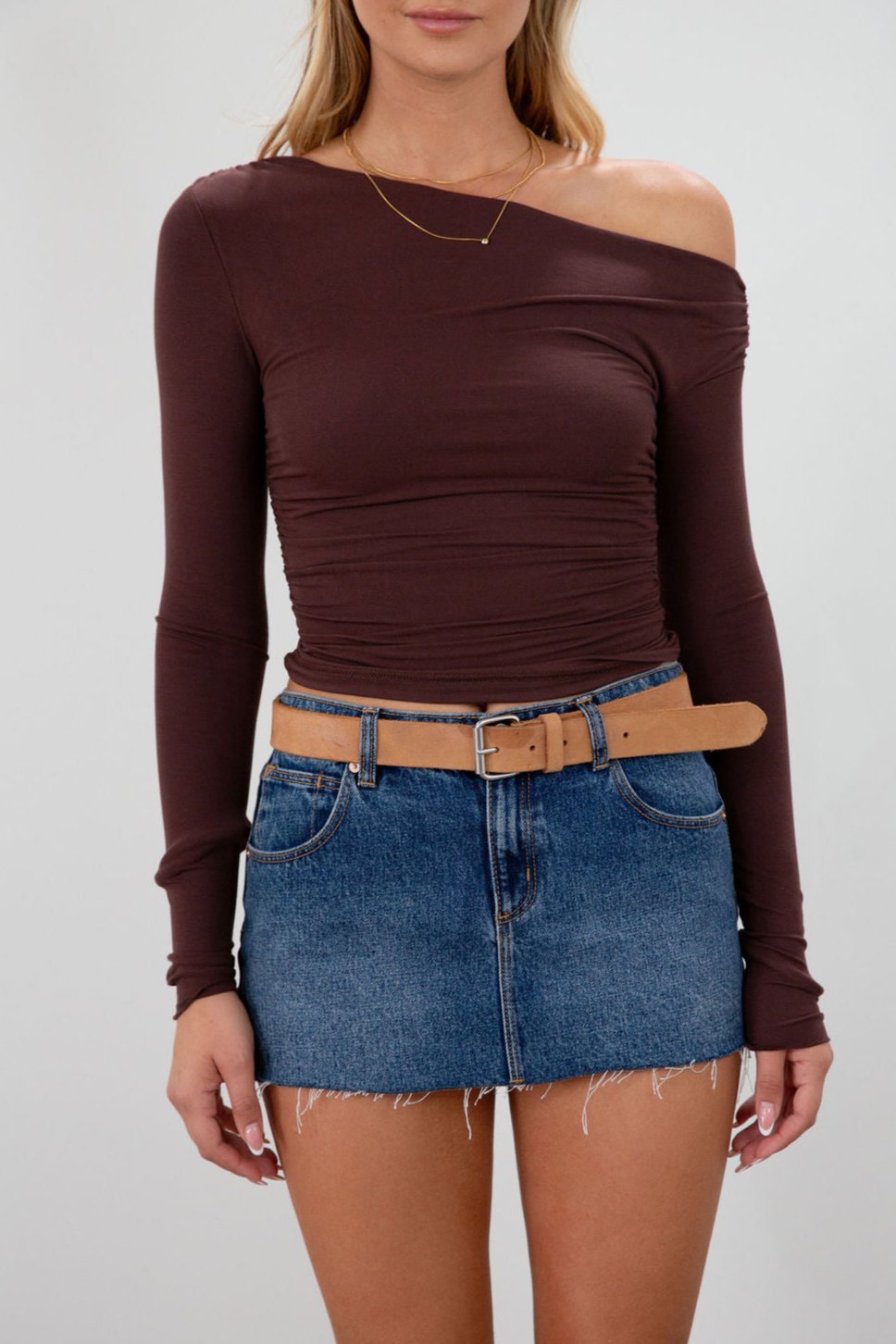Knit crop top. Long sleeves. Ruched sides. Fully lined. brown long sleeve. basic cute long sleeve