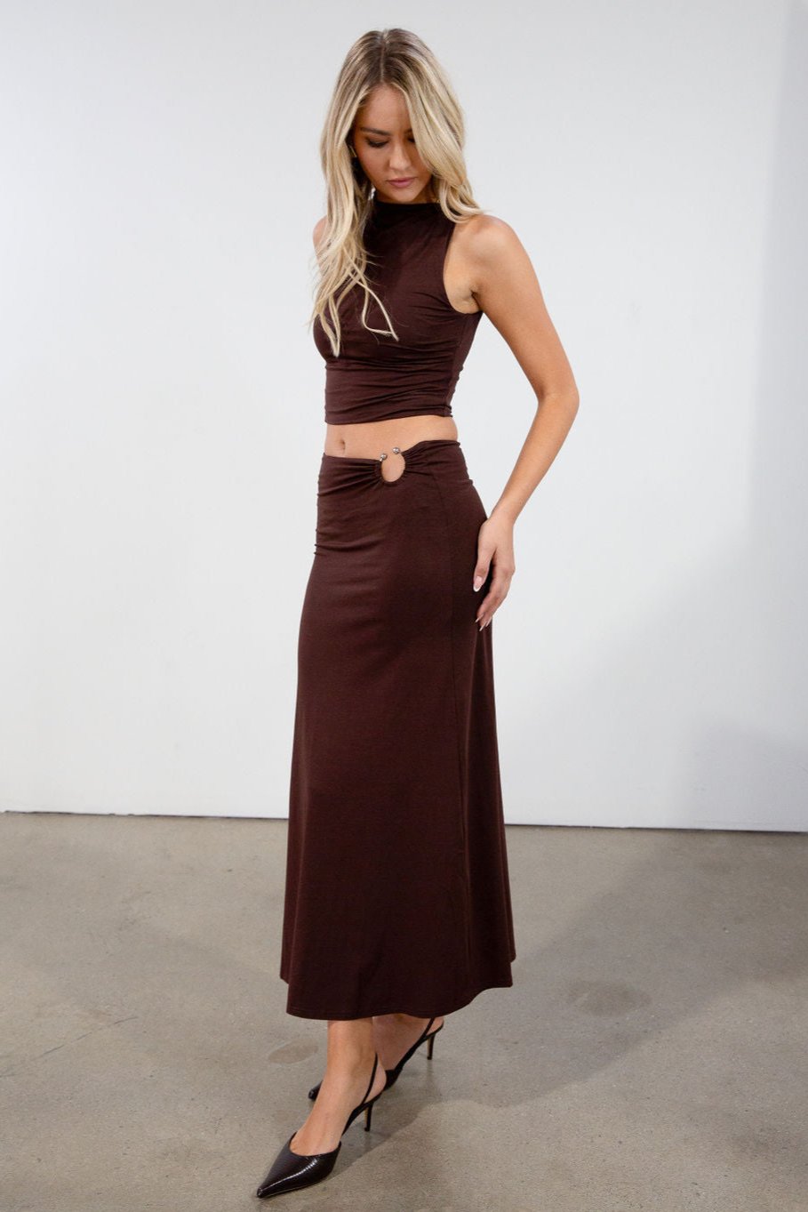 fall set. mock neck top. midi skirt. brown skirt set. fall vacation. 