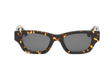 Nine-O-Nine Sunglasses by Wonderland - SHOPLUNAB