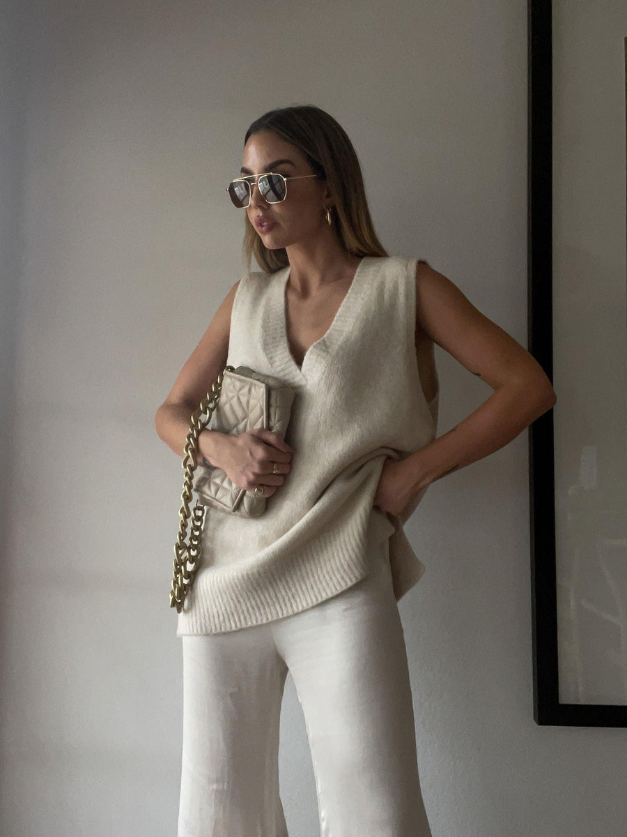 Gossip Girl Sweater Vest - SHOPLUNAB