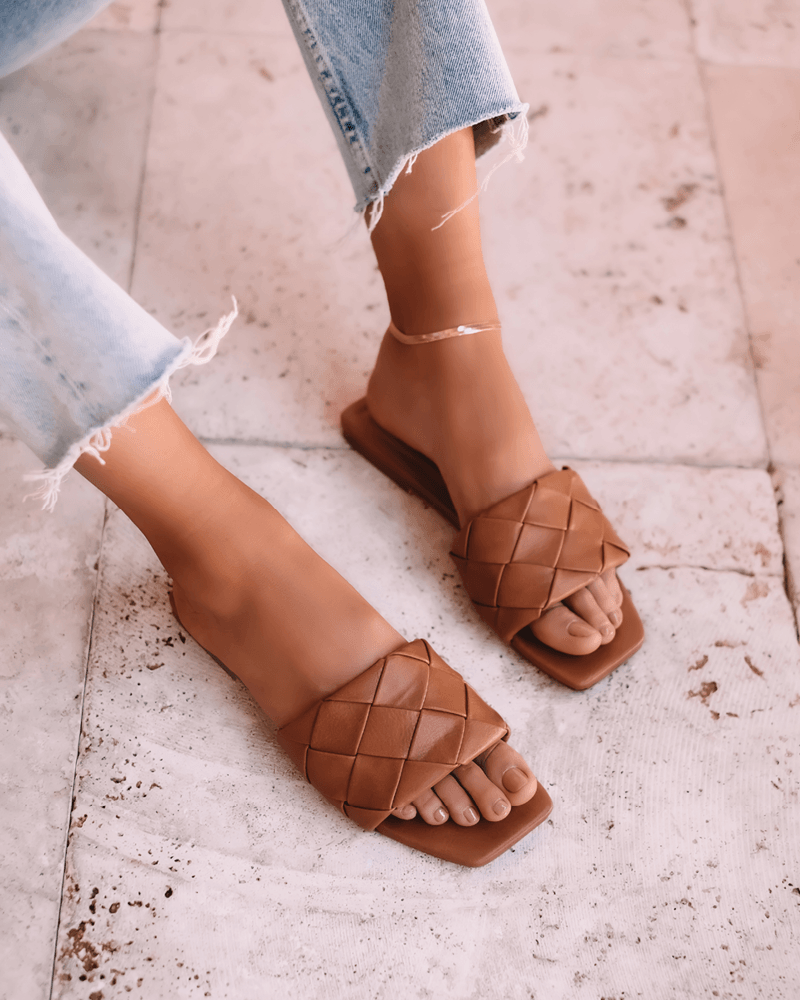 Felix Slide by Billini - FINAL SALE - SHOPLUNAB