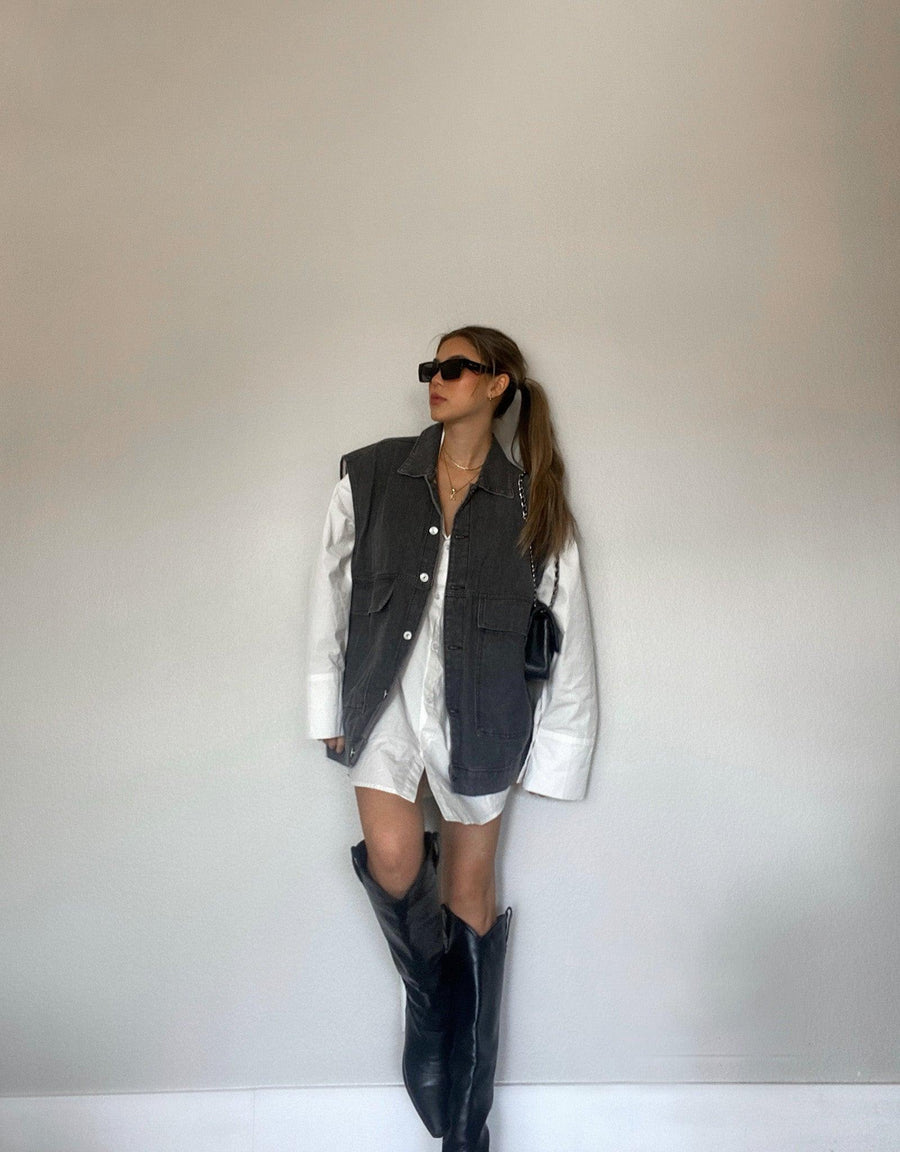 Is That My Bestie In A Vest-ie - SHOPLUNAB