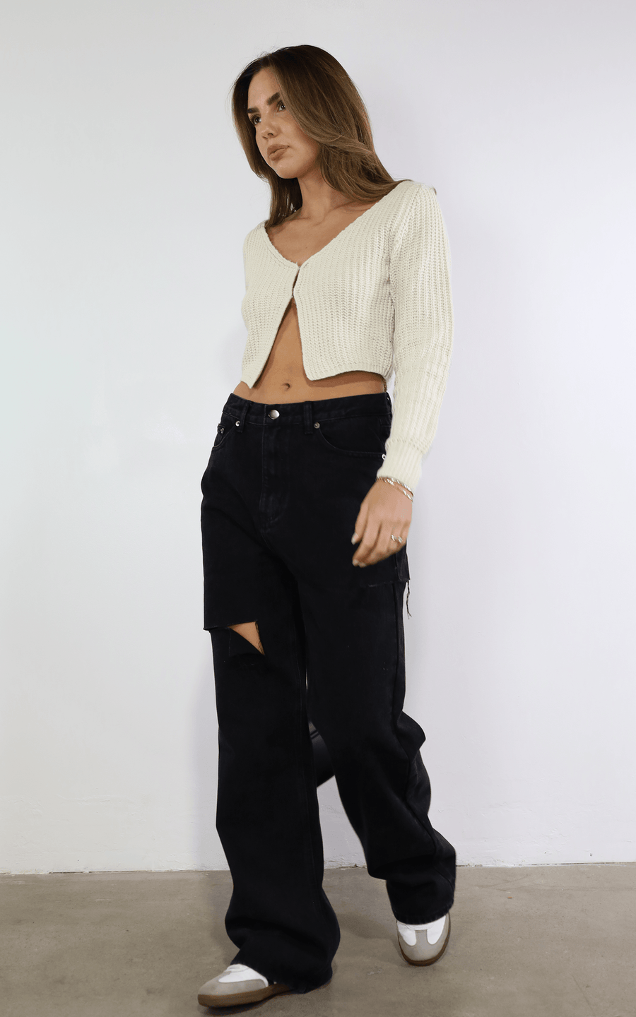 Girl Talk Crop Sweater - SHOPLUNAB