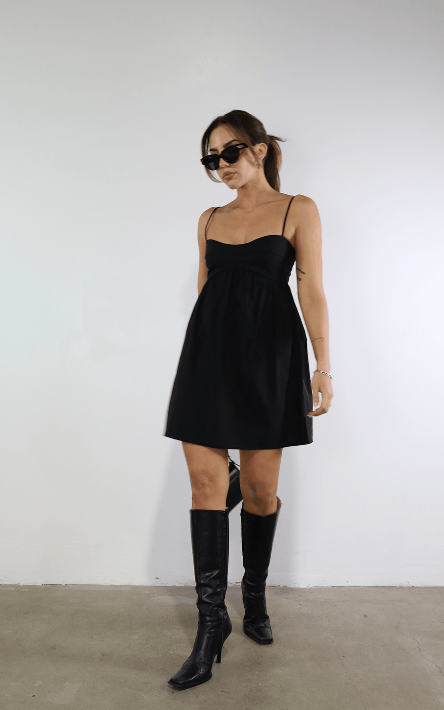 Short And Sweet Dress - SHOPLUNAB