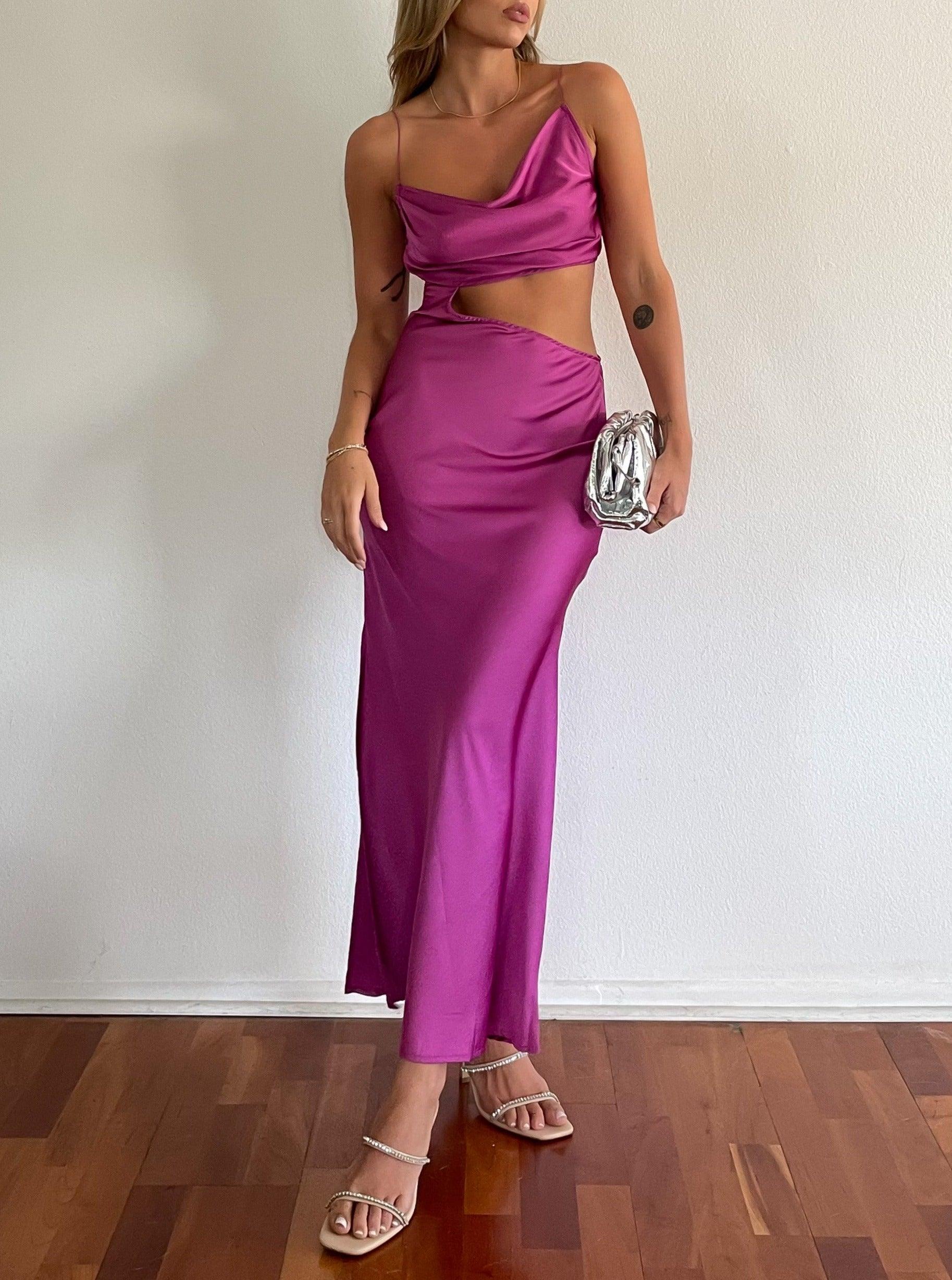 Breakout Role Maxi Dress - SHOPLUNAB