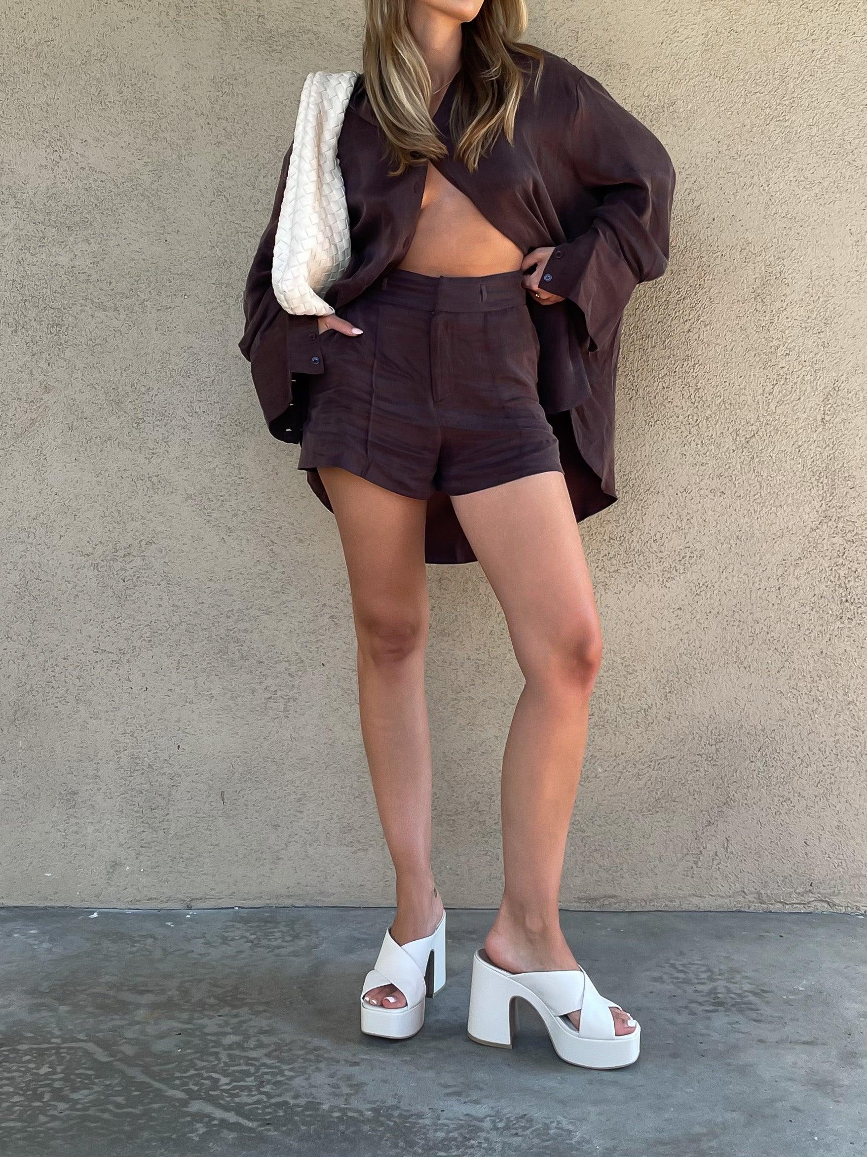 Warm Days Shorts - SHOPLUNAB