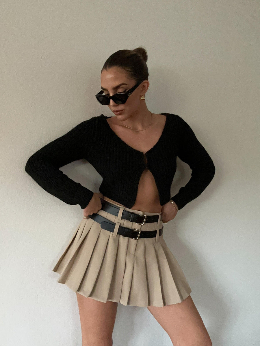 Girl Talk Crop Sweater - SHOPLUNAB
