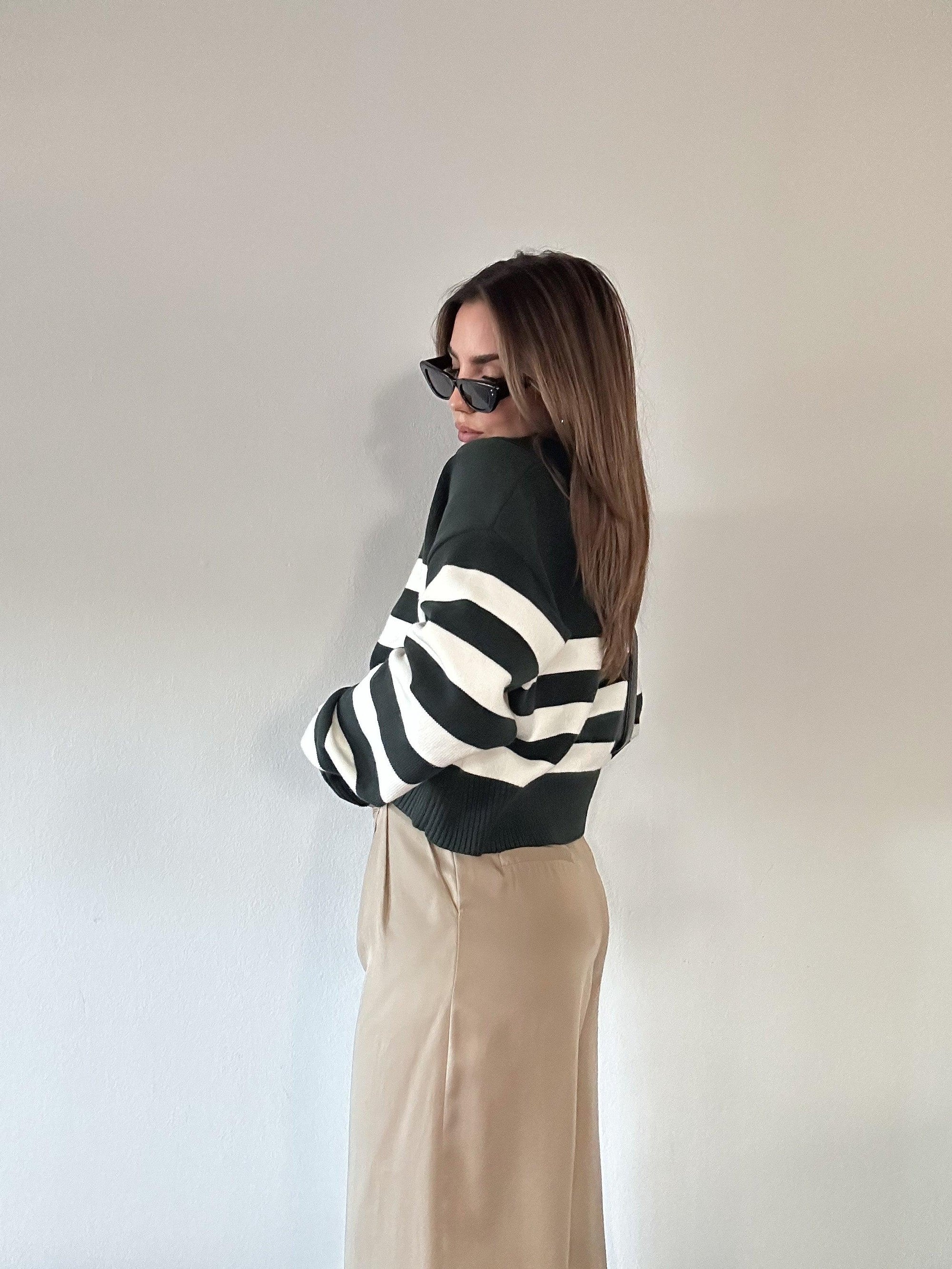 Fall Chapter Sweater - SHOPLUNAB