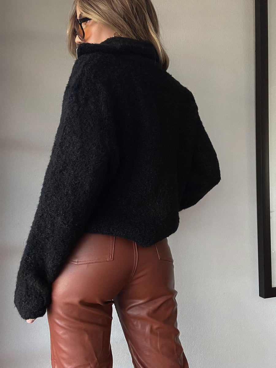 Ski Lodge Sweater - SHOPLUNAB