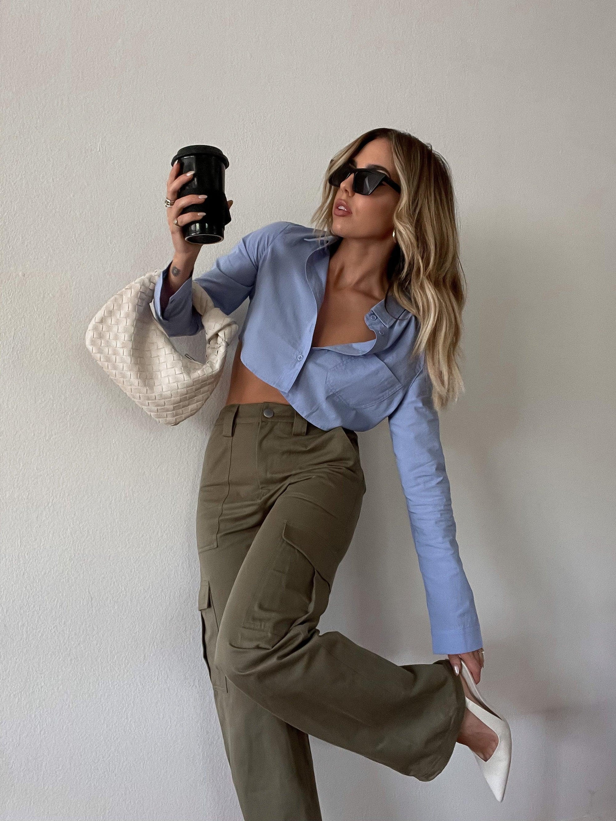 Like A Boss Crop Shirt - SHOPLUNAB