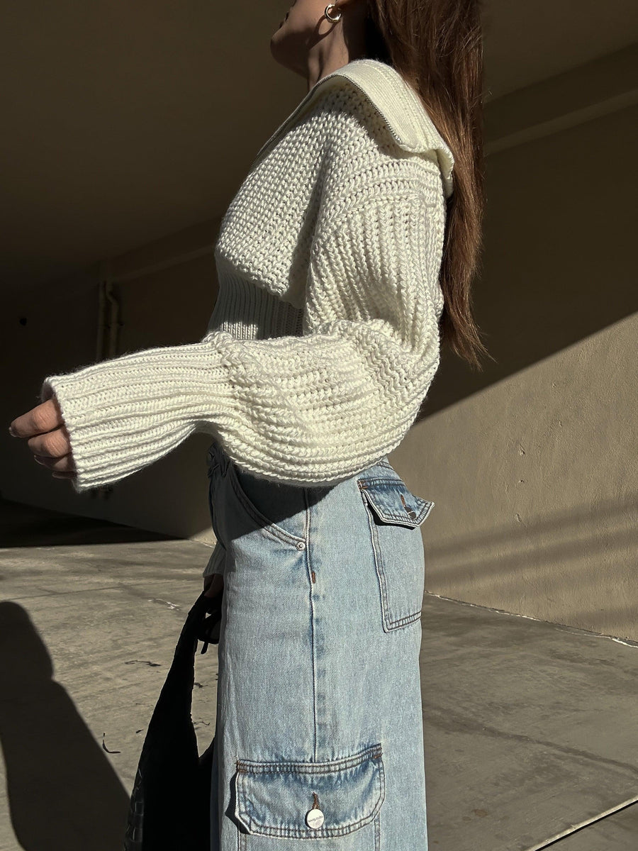 Polar Plunge Crop Sweater - SHOPLUNAB