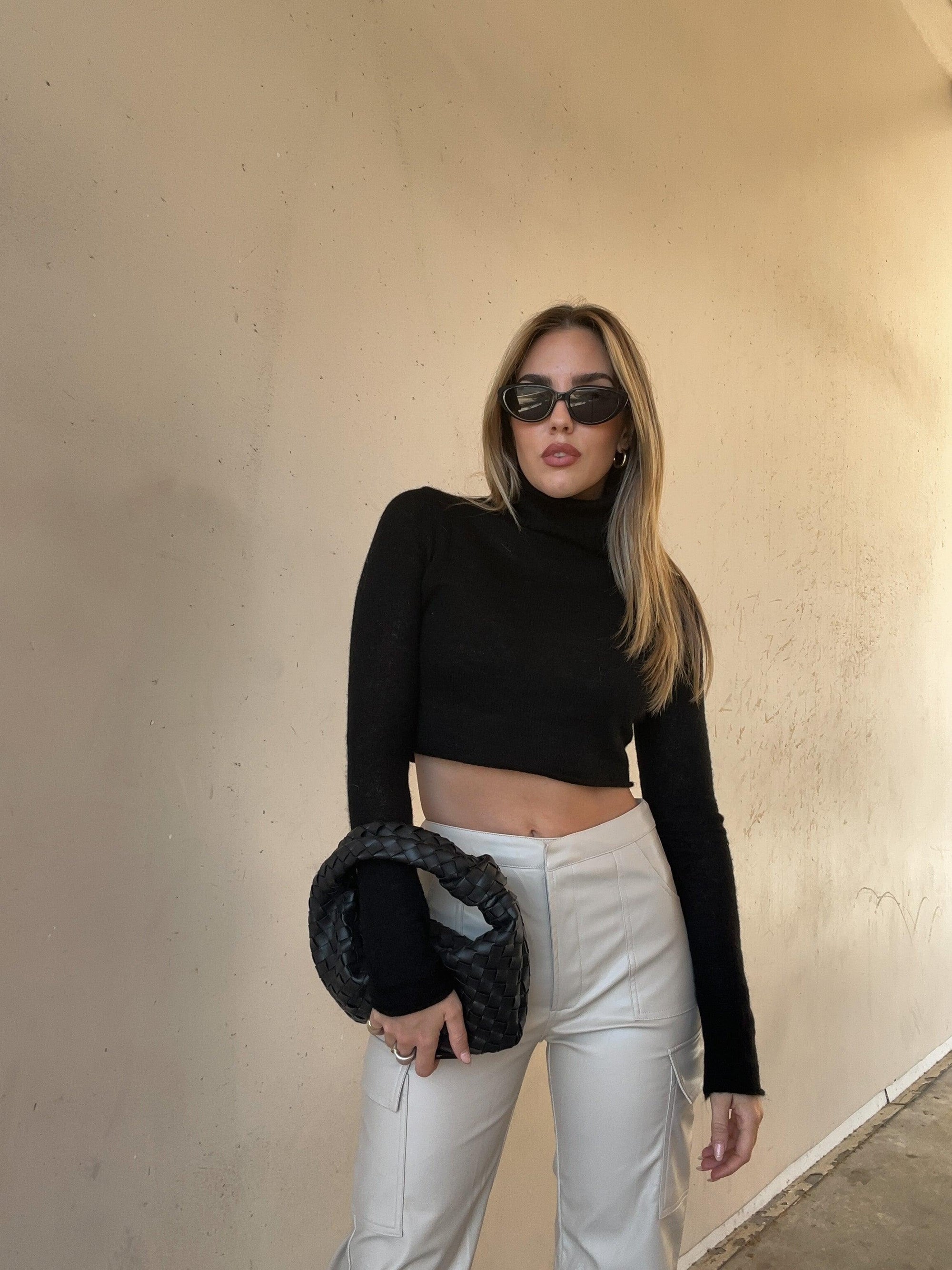 Vintage Film Crop Sweater - SHOPLUNAB