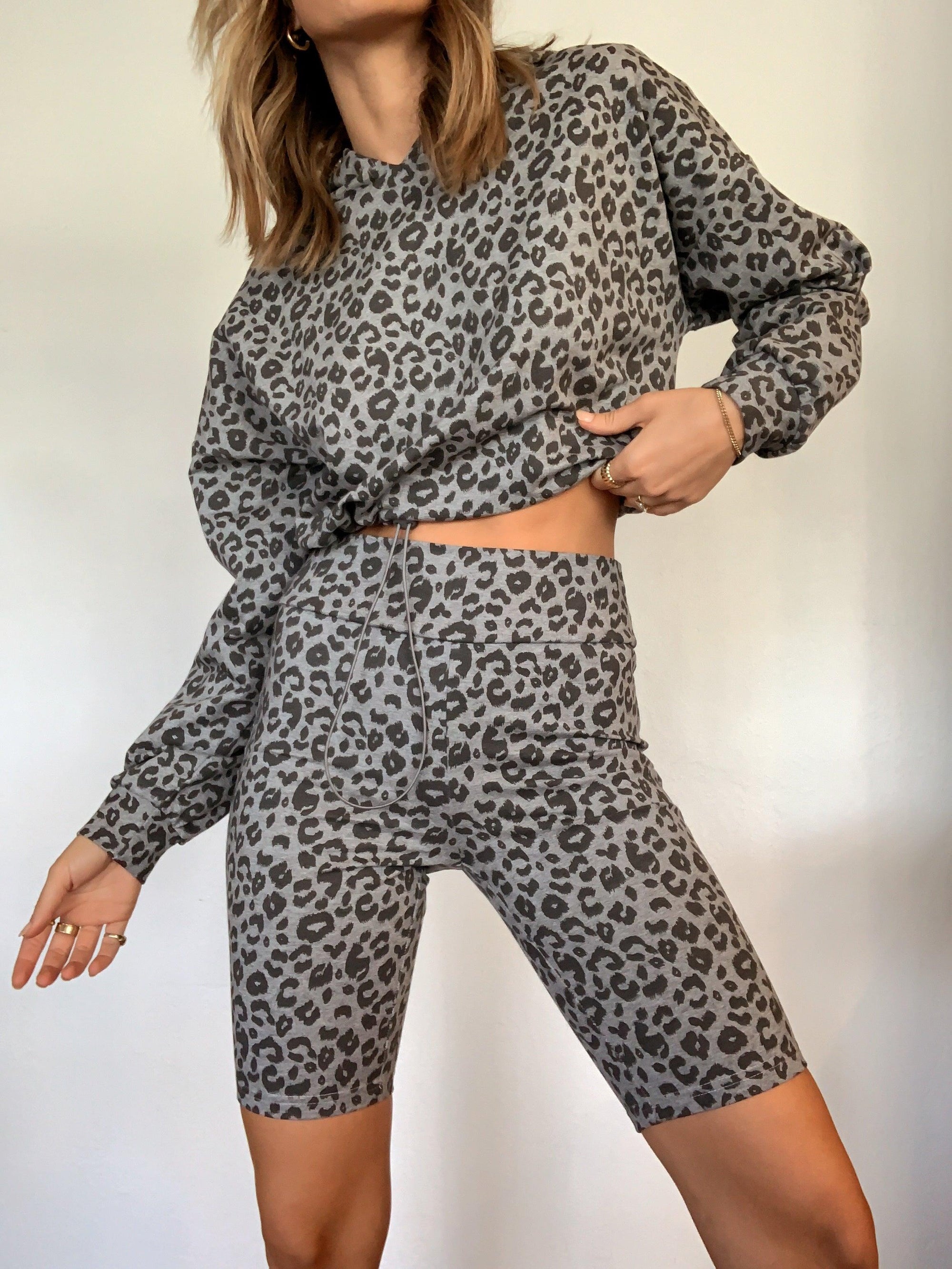 Feel Good Crop Hoodie - FINAL SALE - SHOPLUNAB