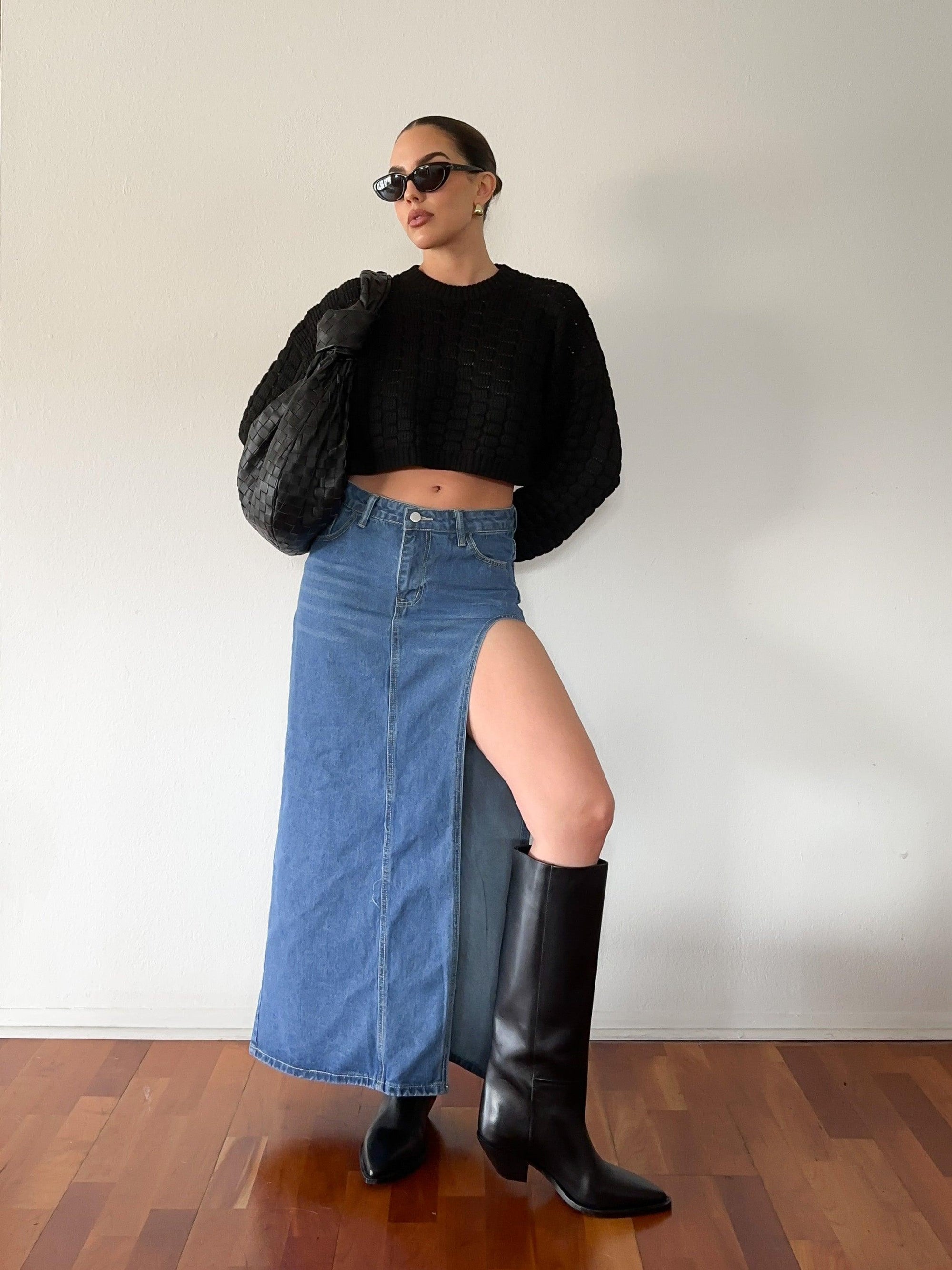 Karma Crop Sweater - SHOPLUNAB