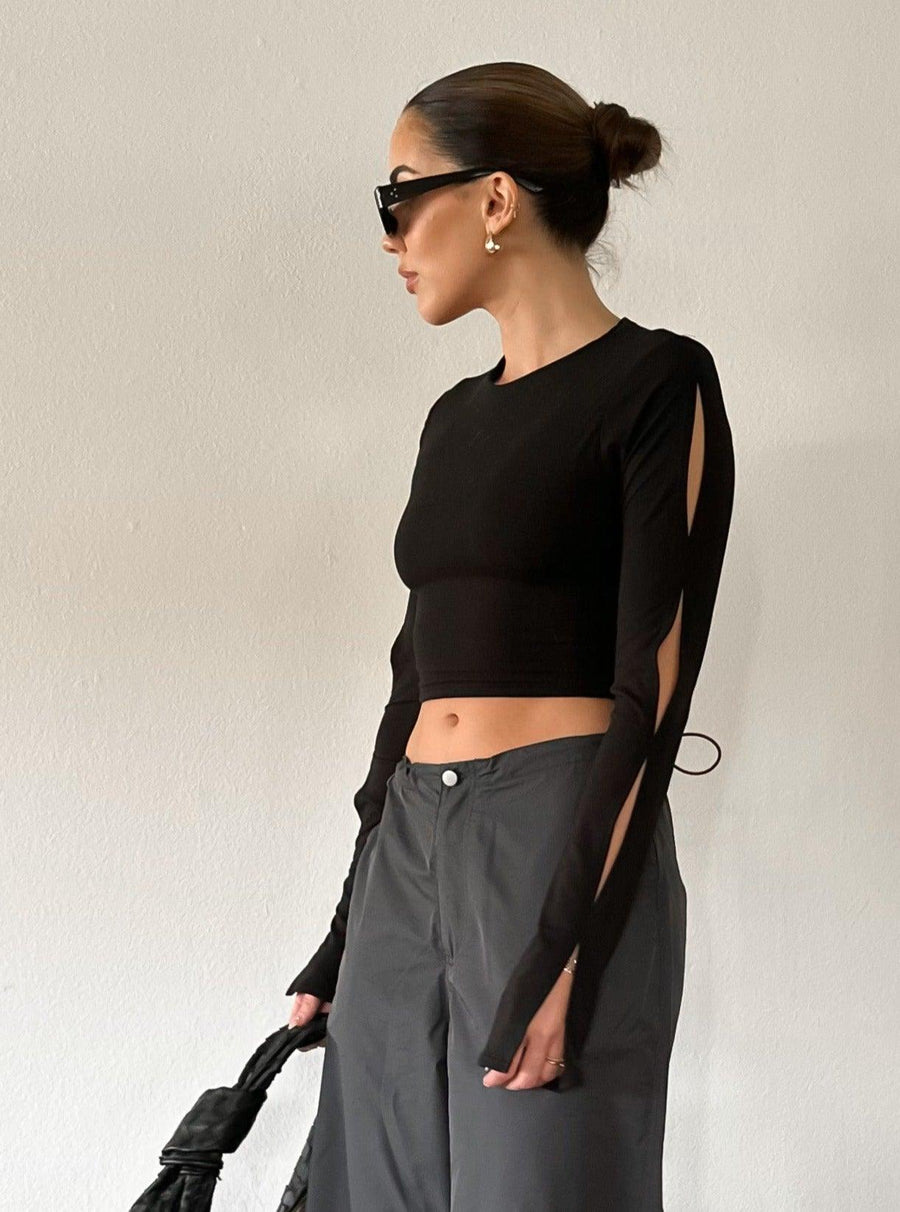 Cutting Edge Crop Top - SHOPLUNAB