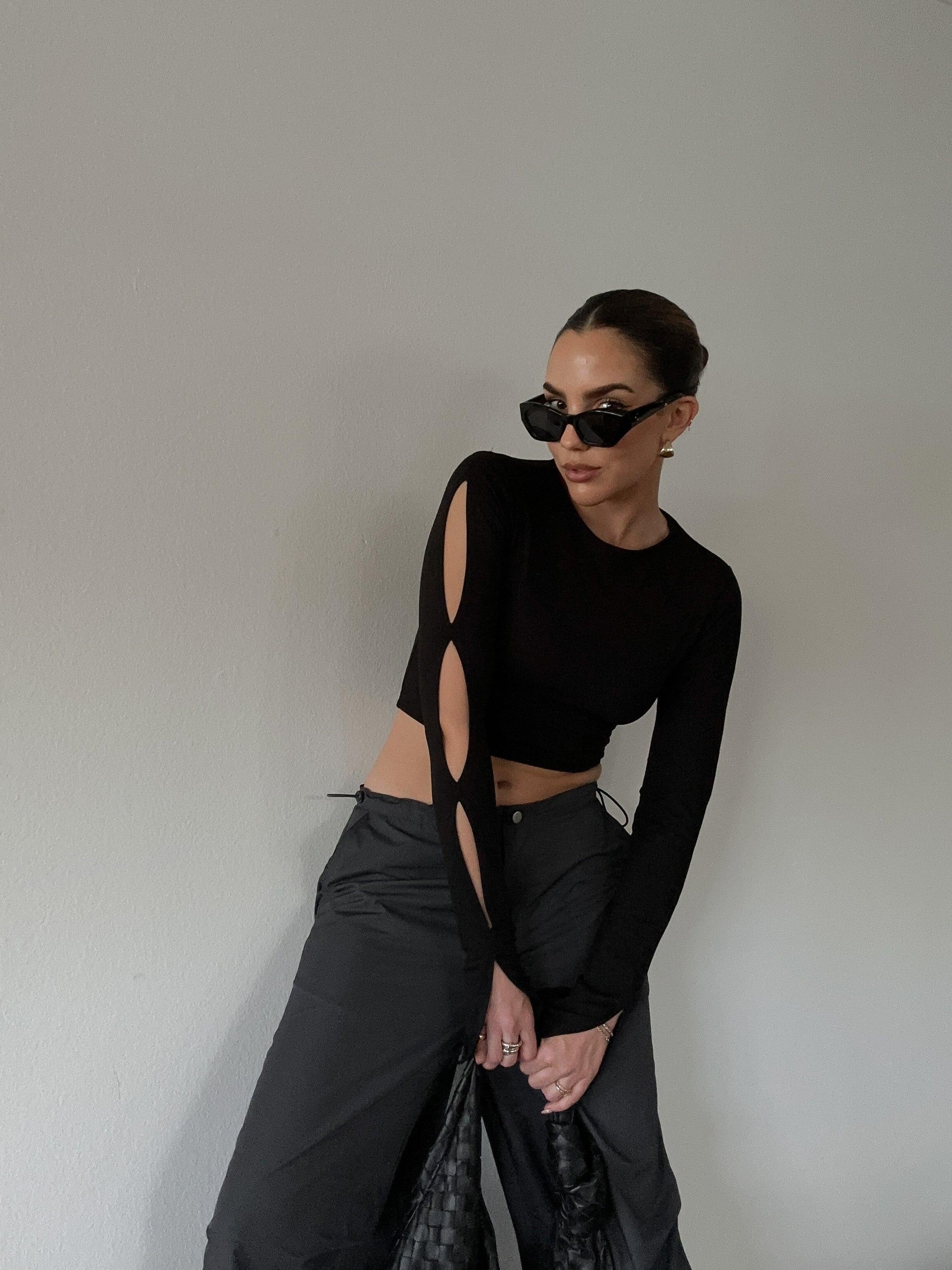 Cutting Edge Crop Top - SHOPLUNAB