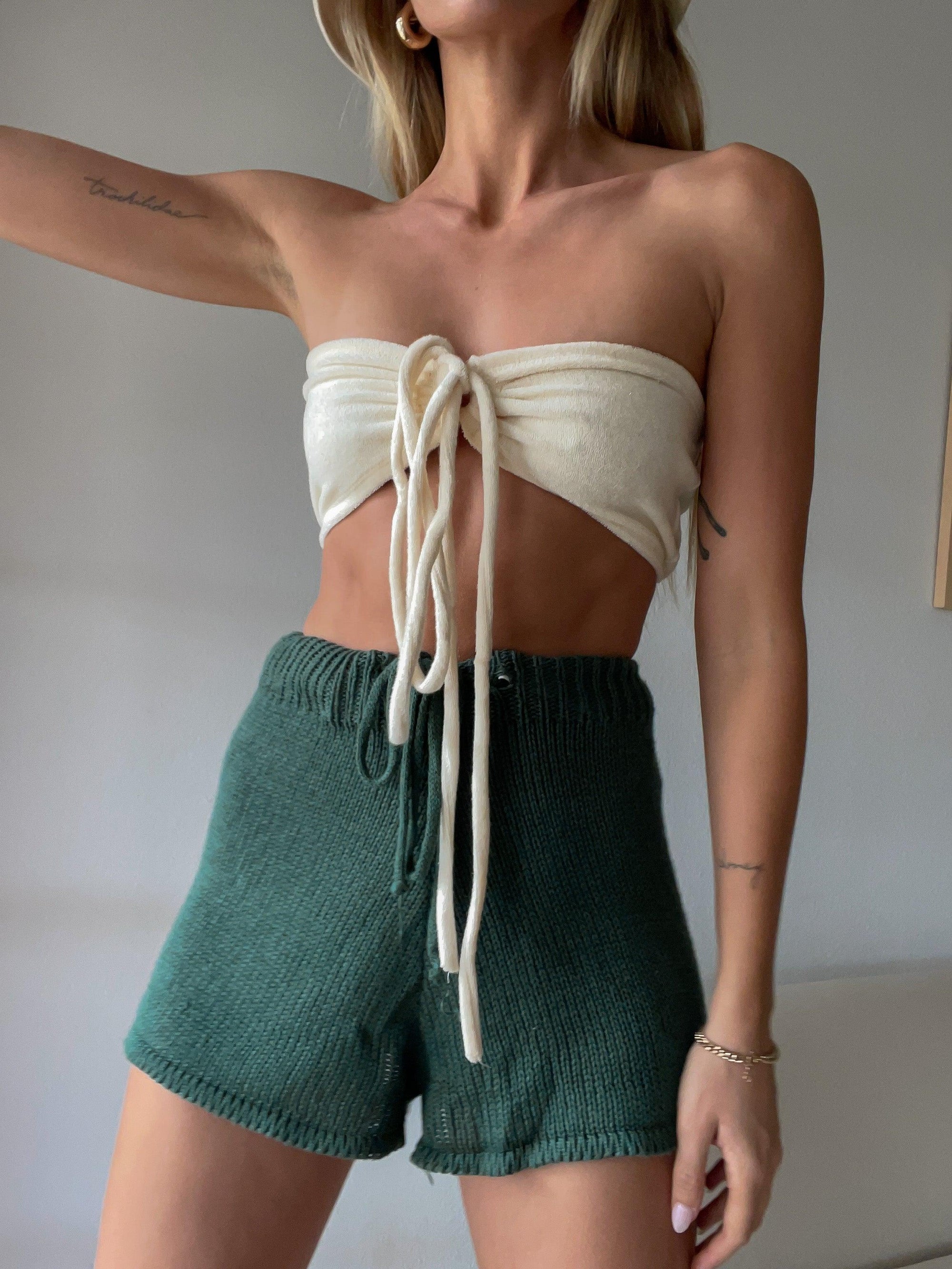 Beach Day Crop Top - FINAL SALE - SHOPLUNAB