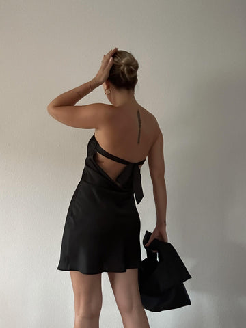 Party In The Back Dress - SHOPLUNAB