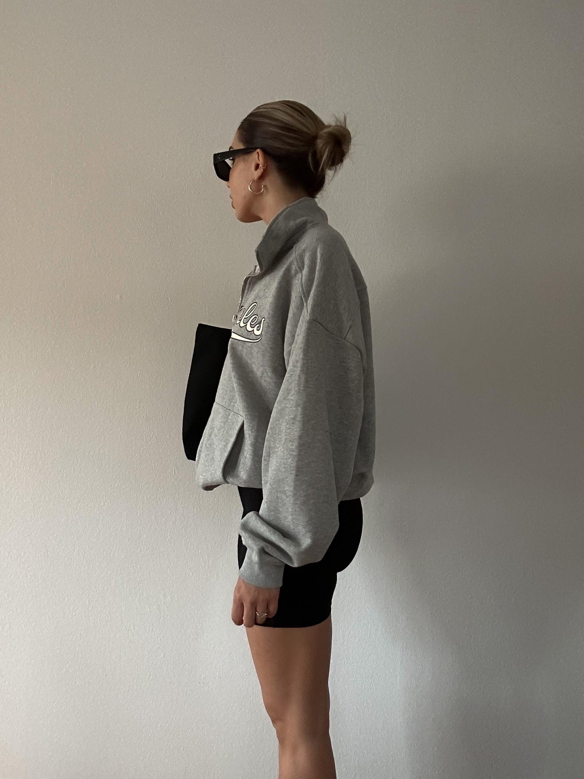 Los Angeles Sweater - SHOPLUNAB