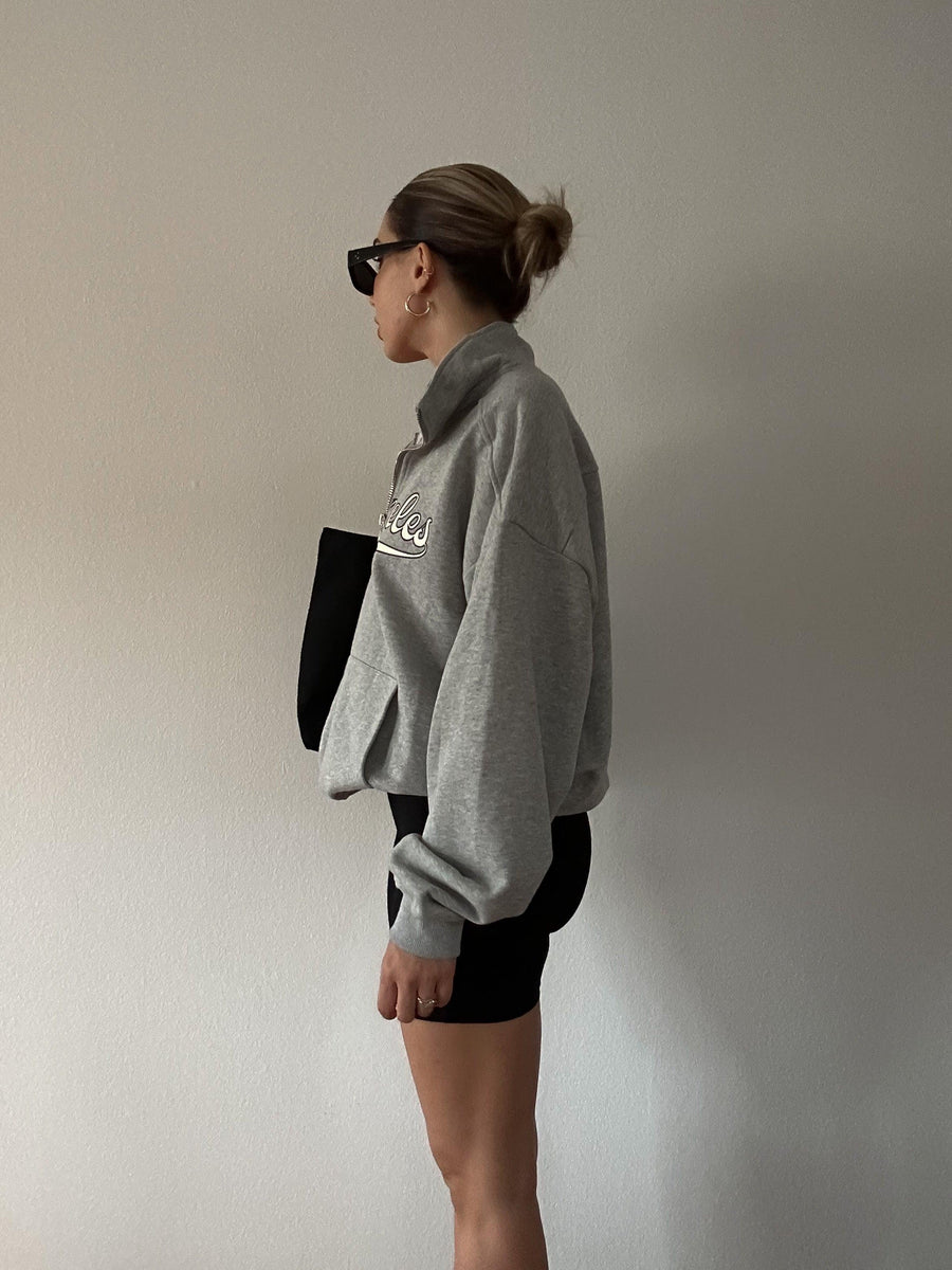 Los Angeles Sweater - SHOPLUNAB