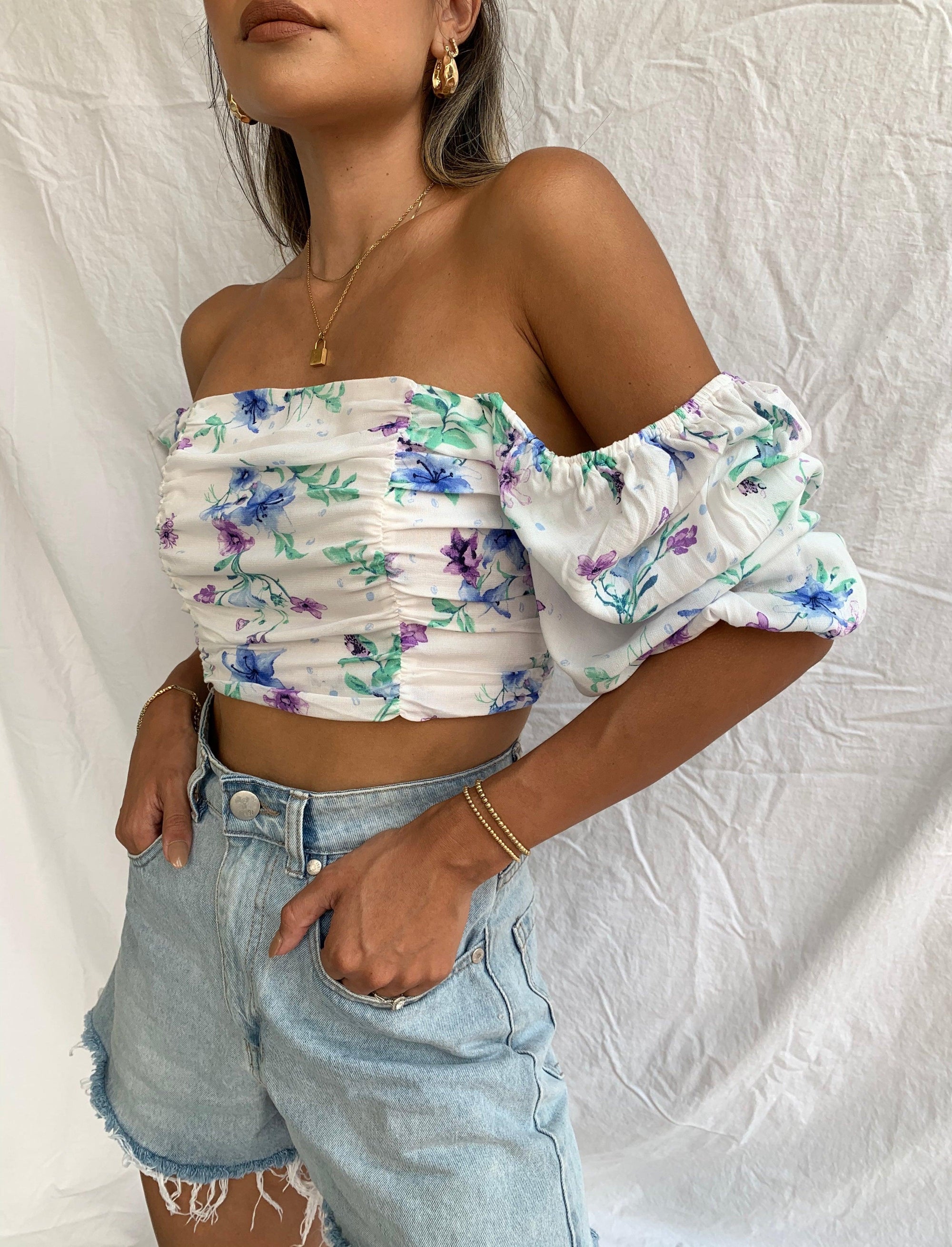 At First Sight Crop Top - FINAL SALE - SHOPLUNAB