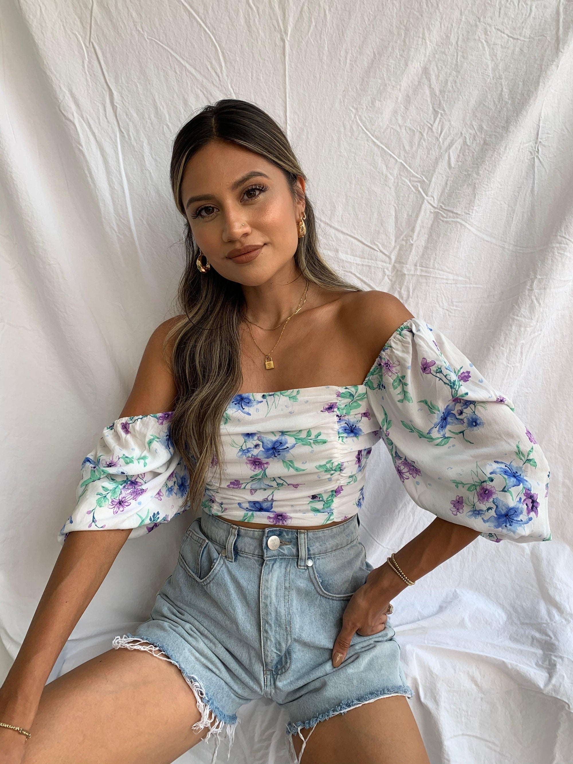 At First Sight Crop Top - FINAL SALE - SHOPLUNAB