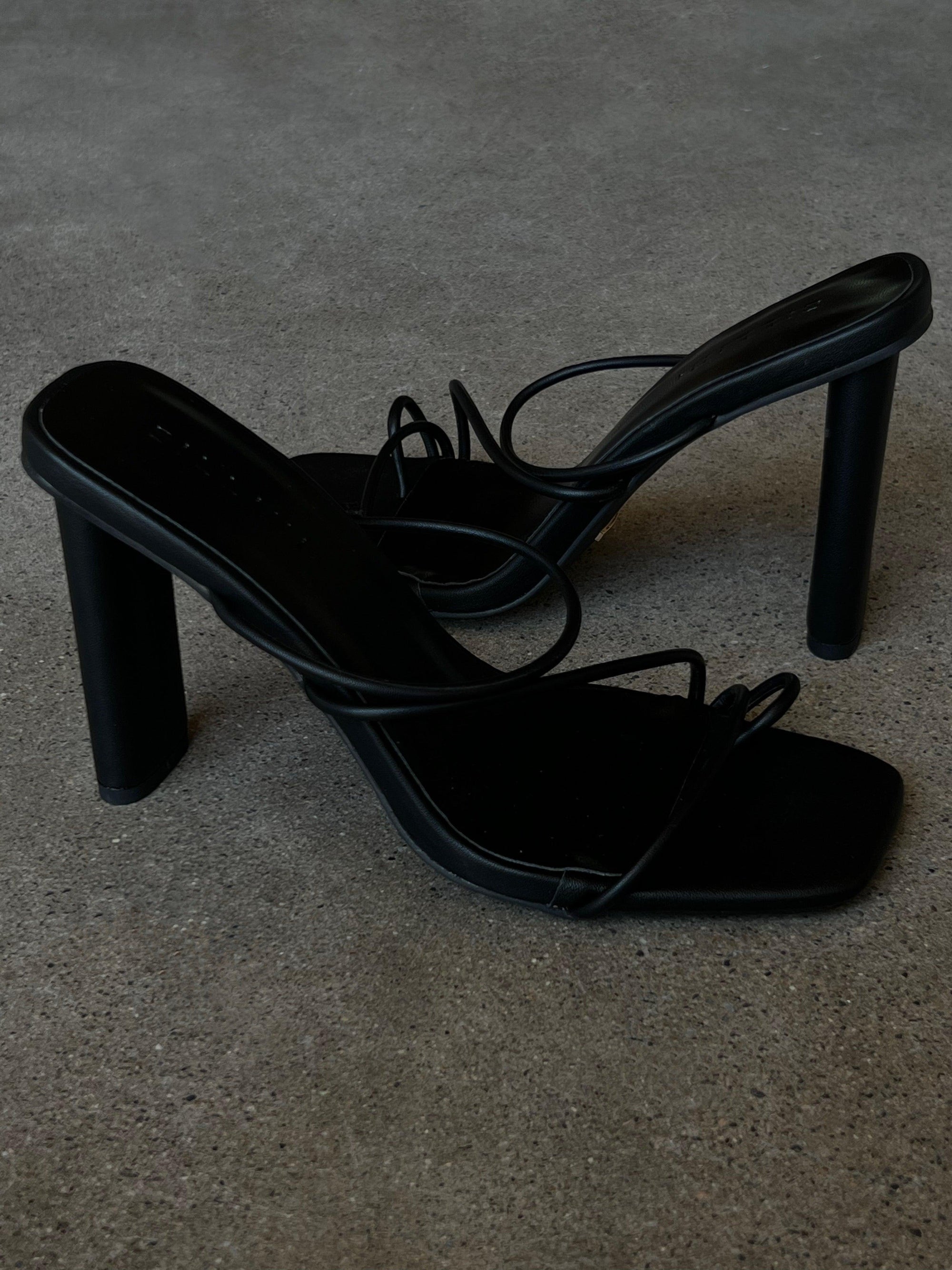Alari Heel by Billini - SHOPLUNAB