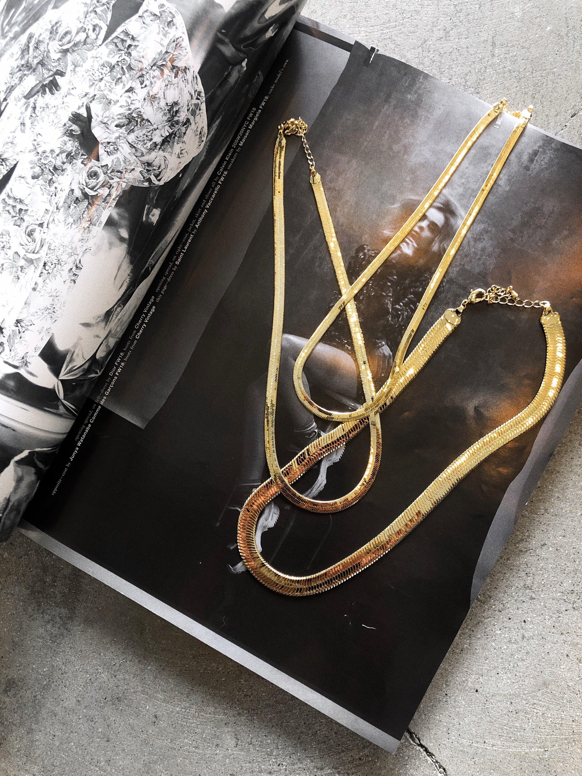 Light Hearted Necklace - SHOPLUNAB