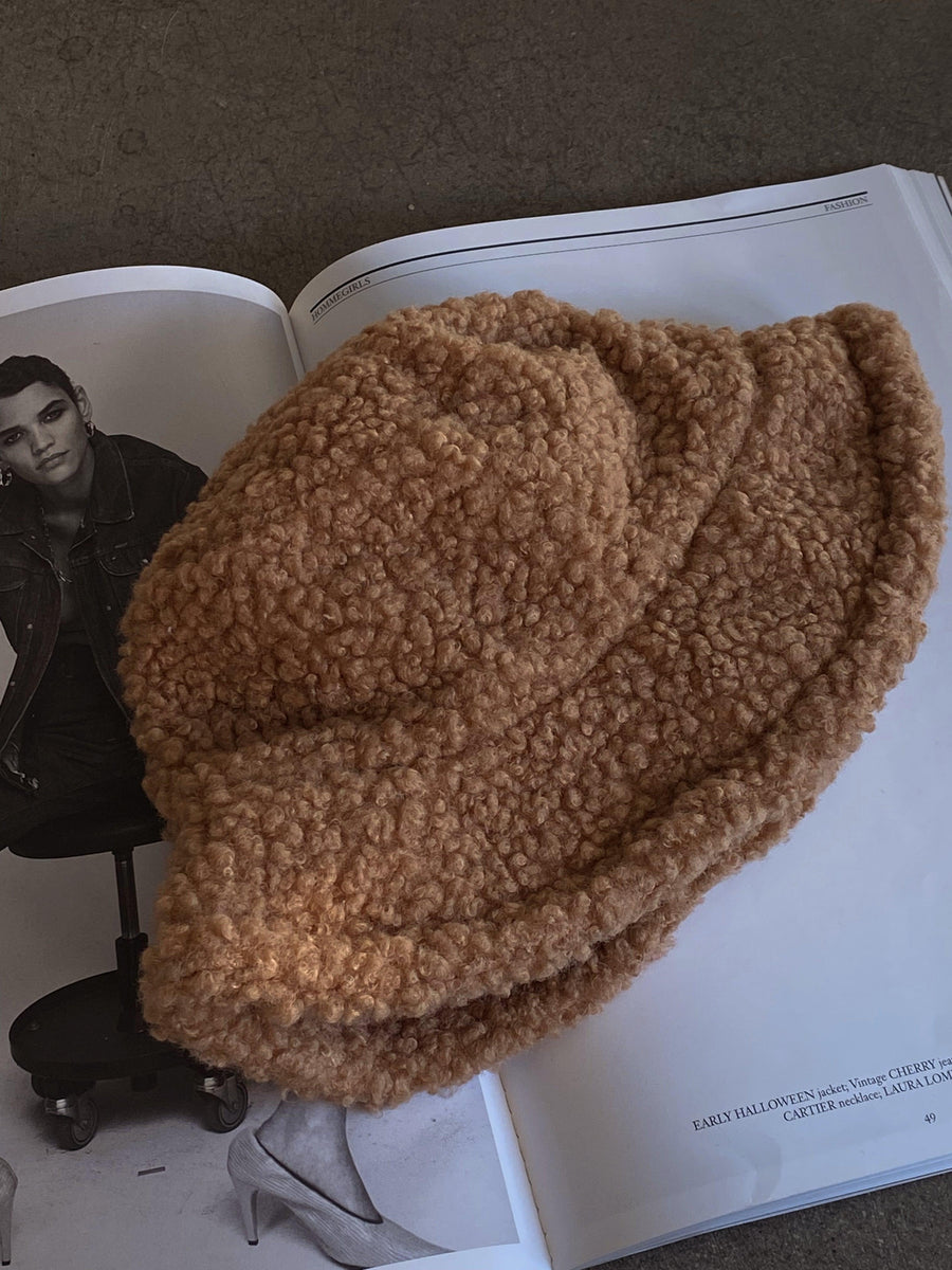 Aspen Sherpa Bucket Hat - FINAL SALE - SHOPLUNAB